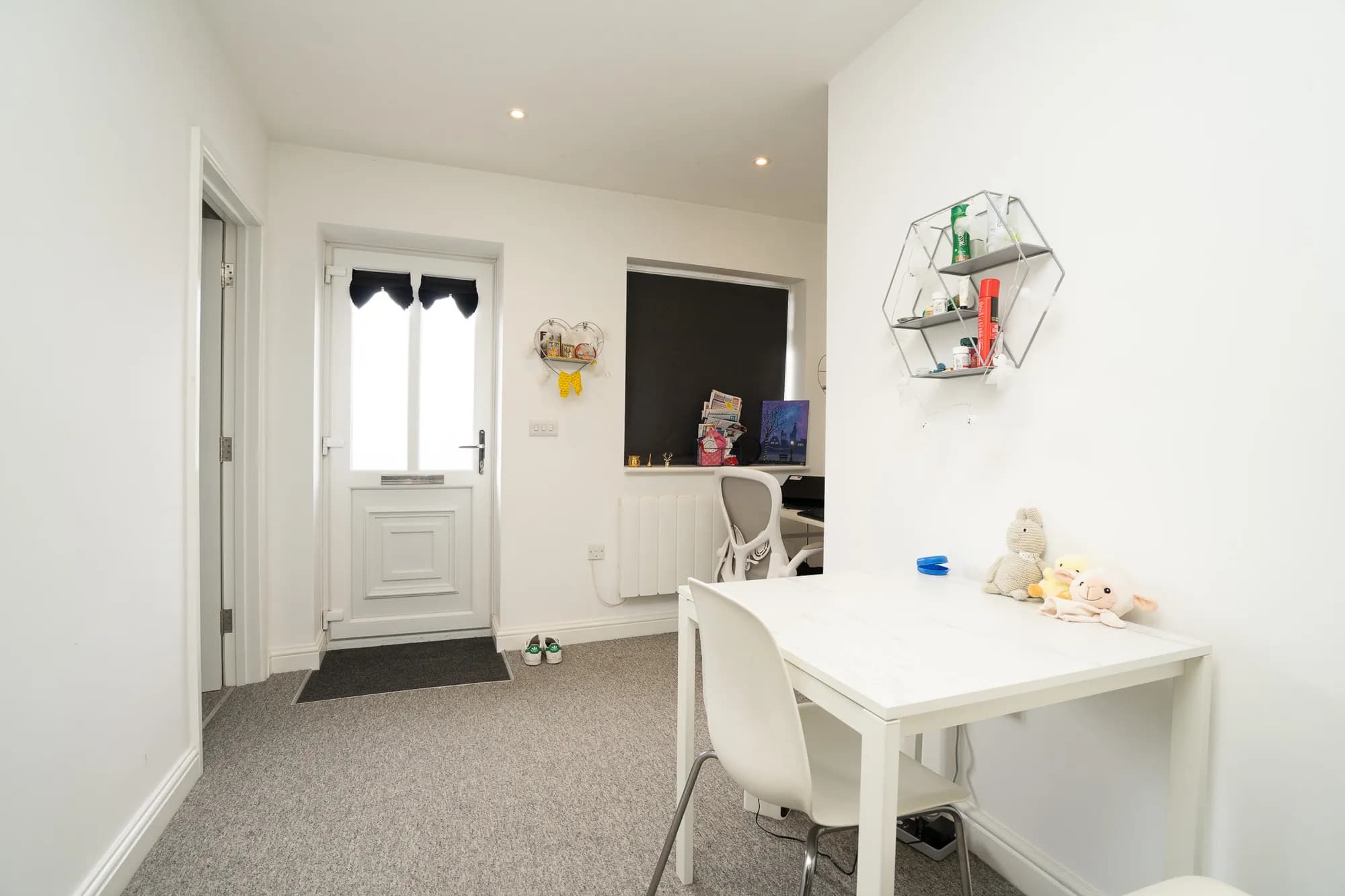 property photo 12 of 22