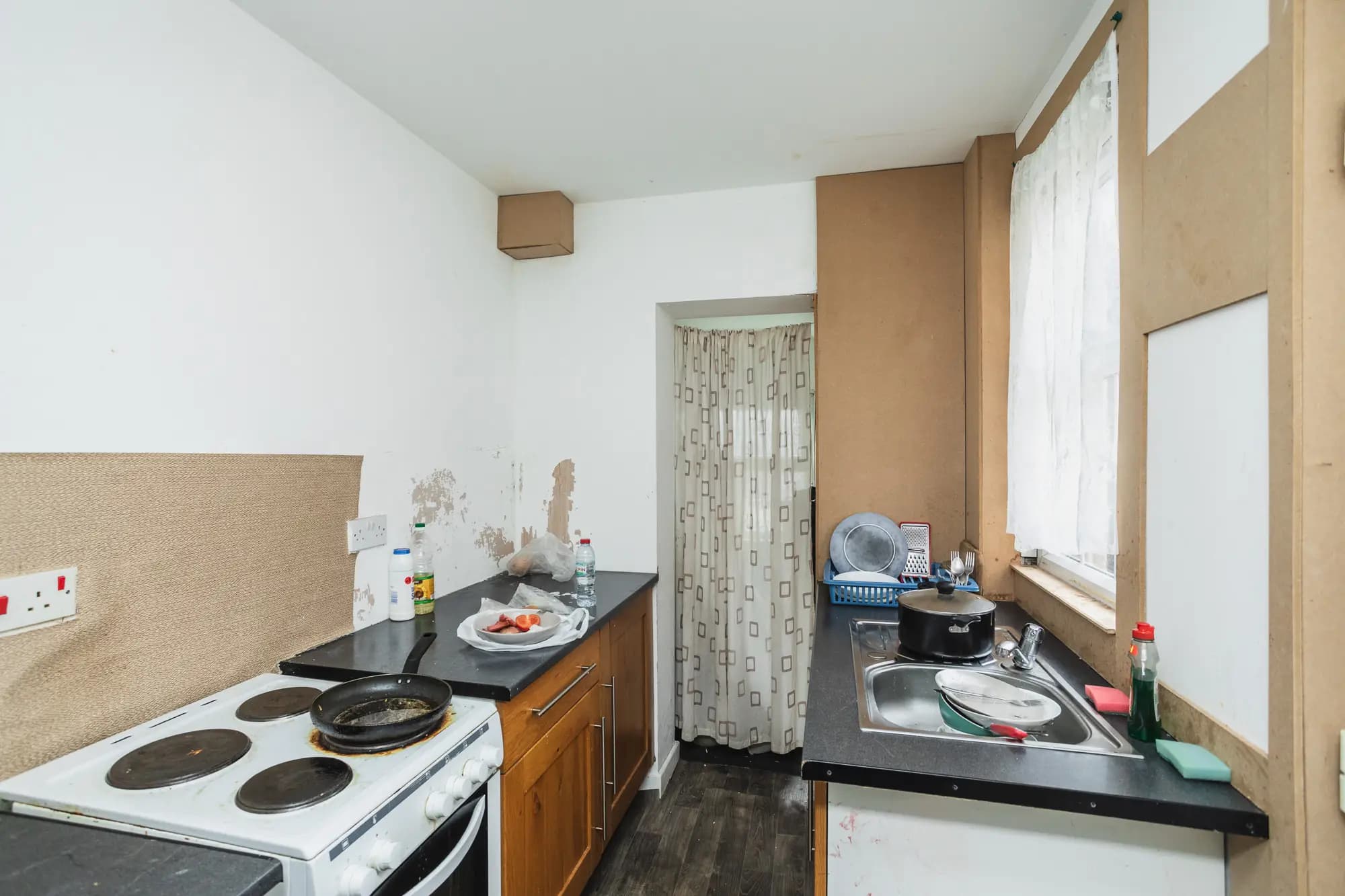 property photo 8 of 29