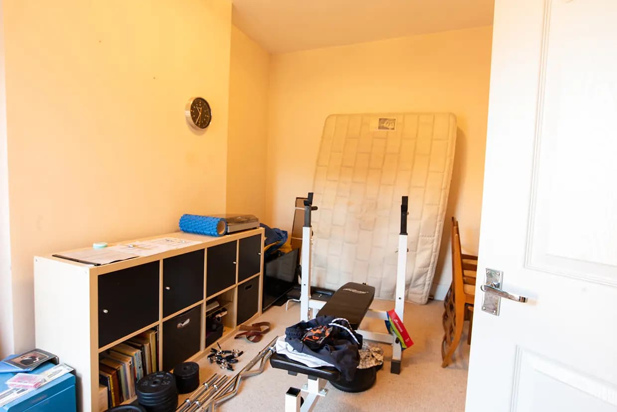 property photo 7 of 21