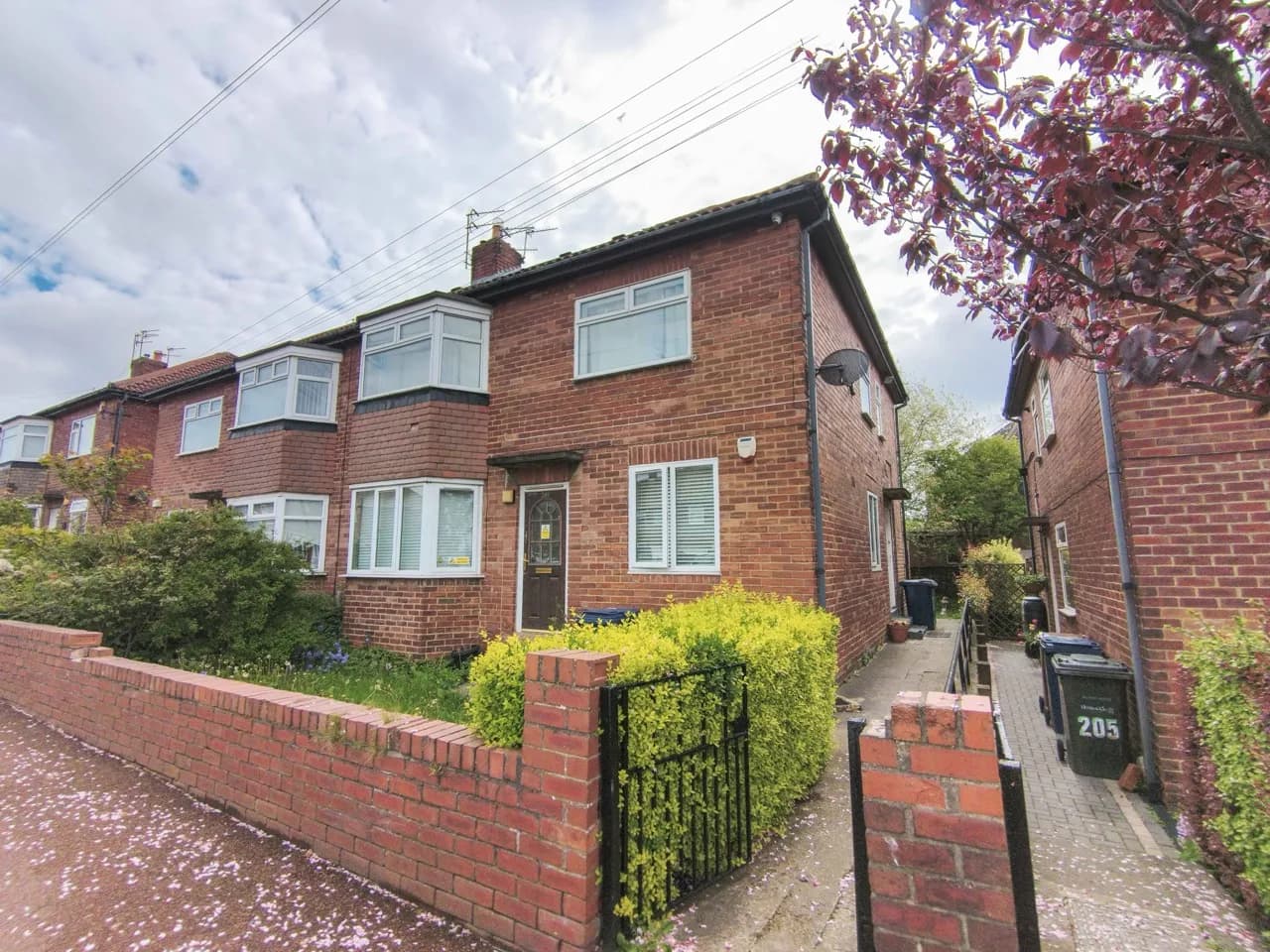 property photo 1 of 17