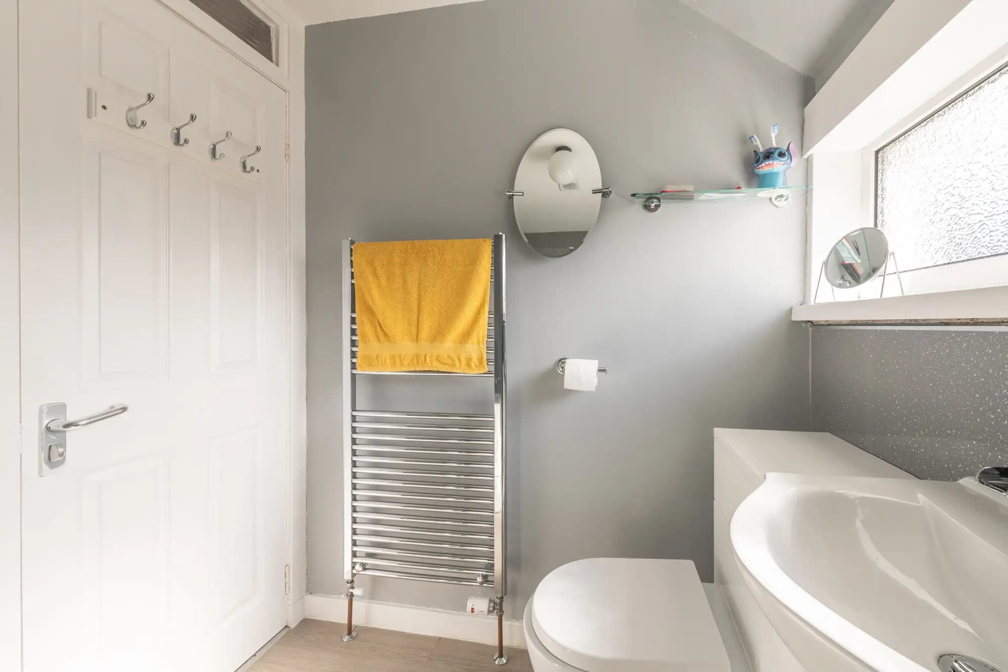 property photo 12 of 33