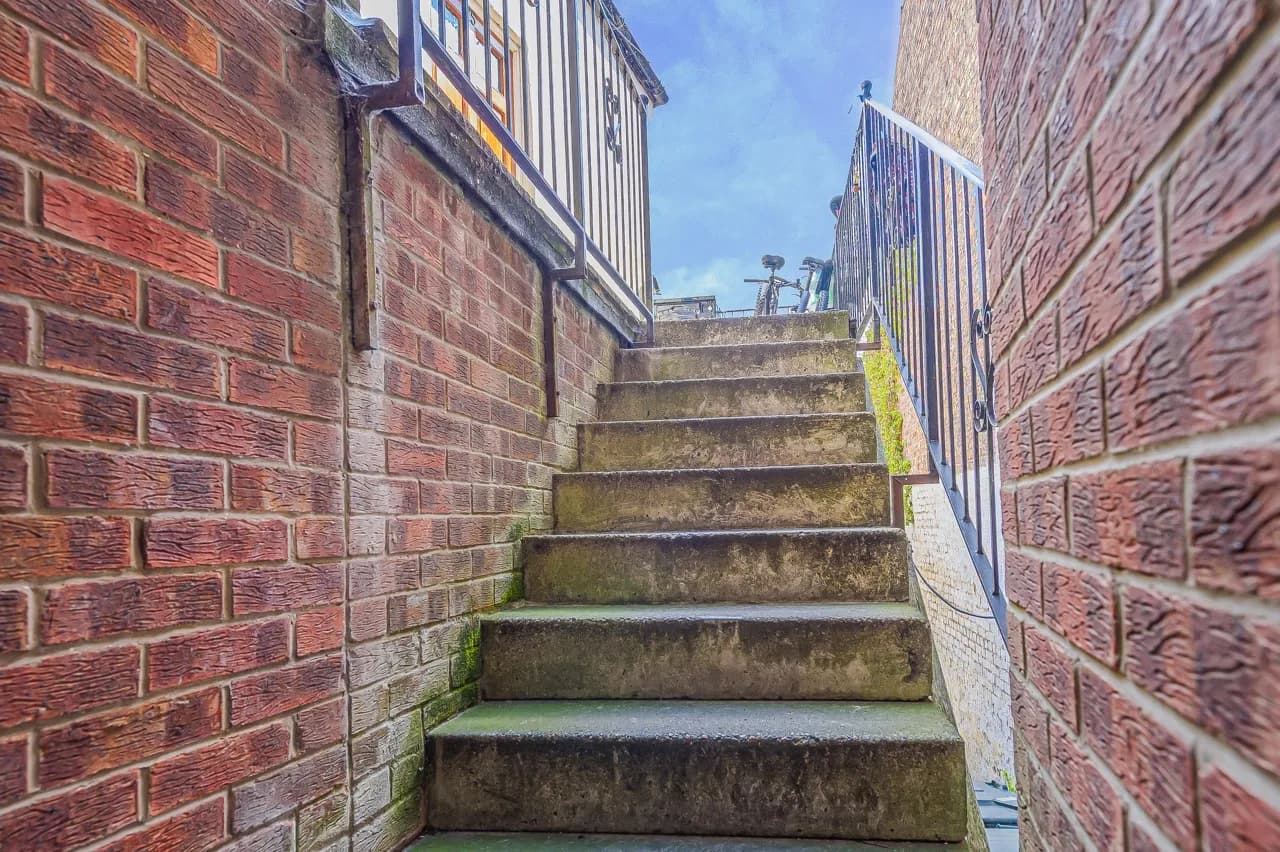 property photo 35 of 35