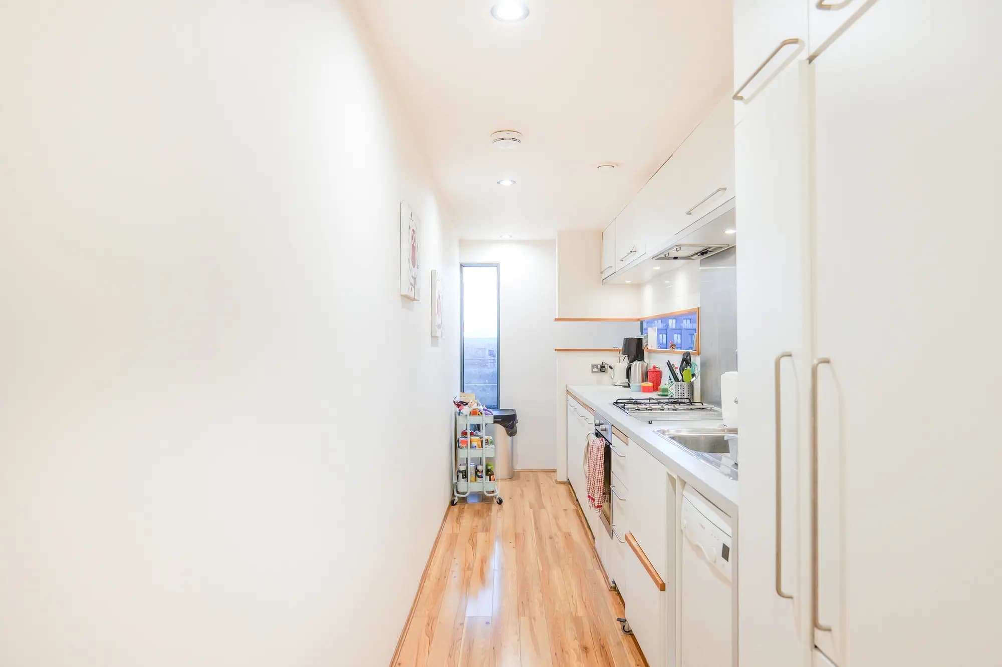 property photo 5 of 20