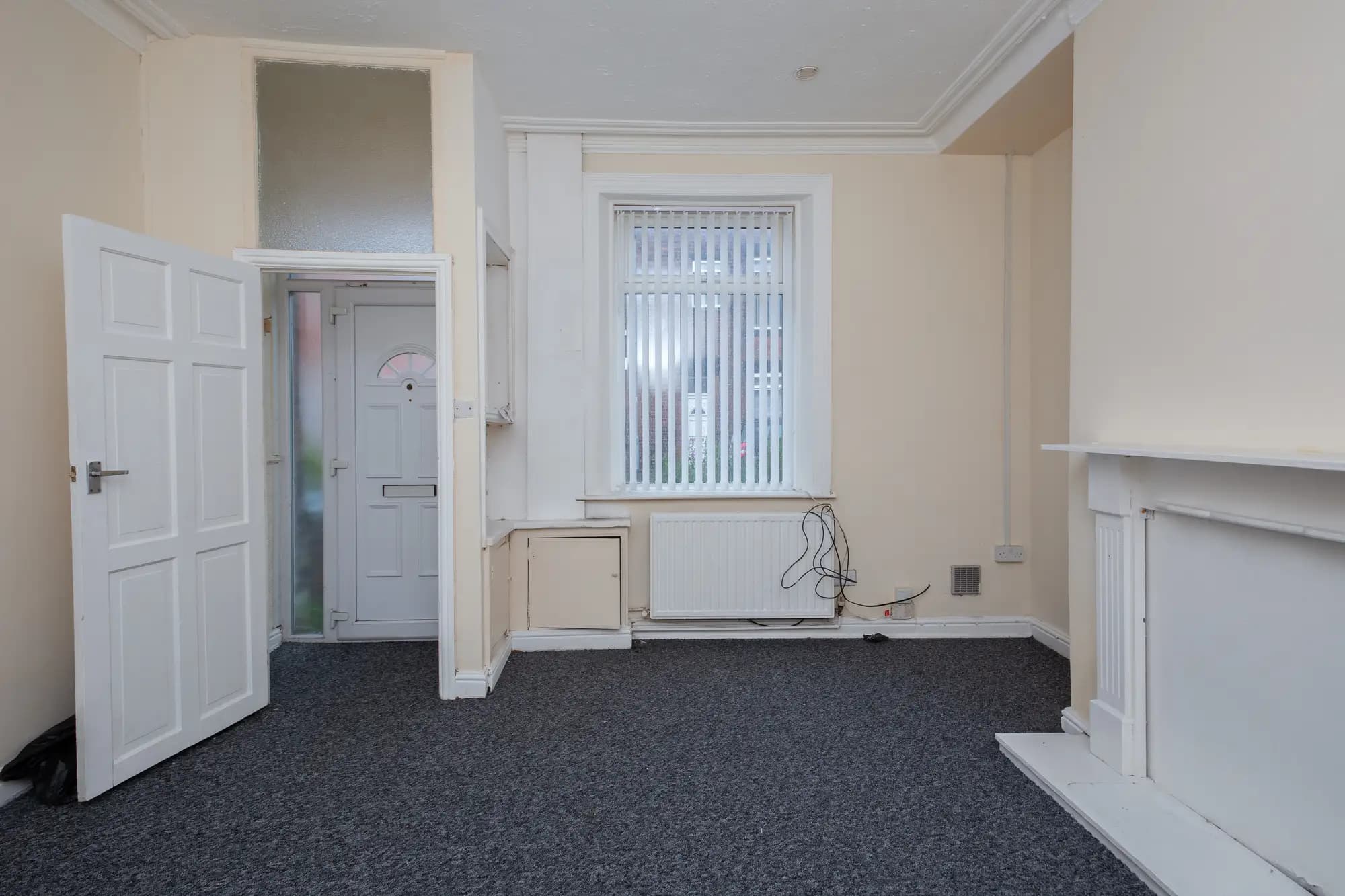 property photo 3 of 24