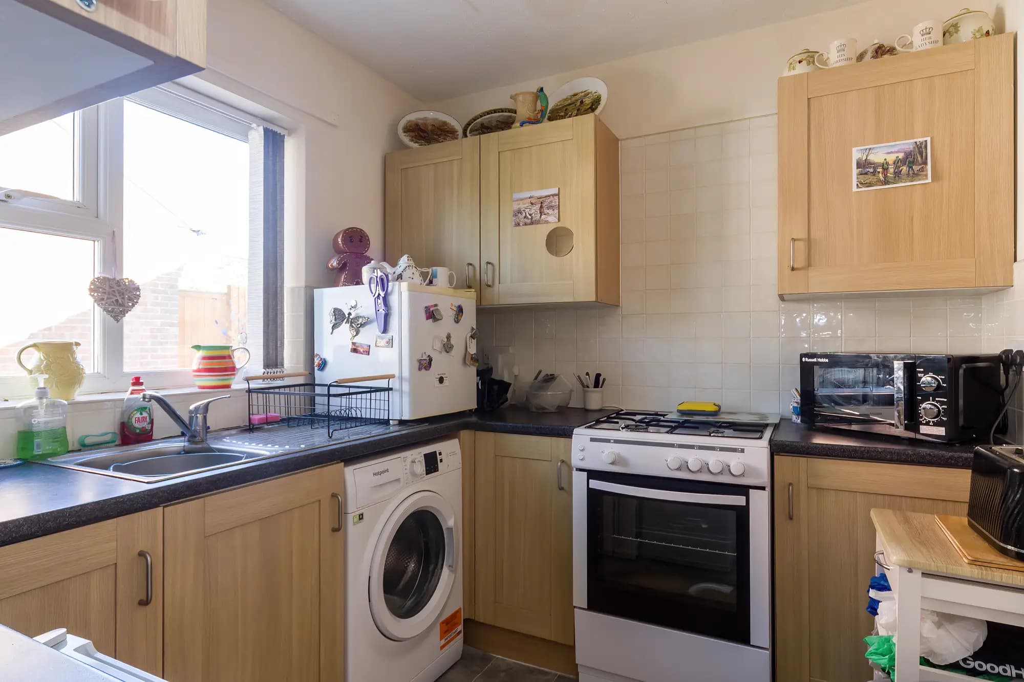 property photo 5 of 19