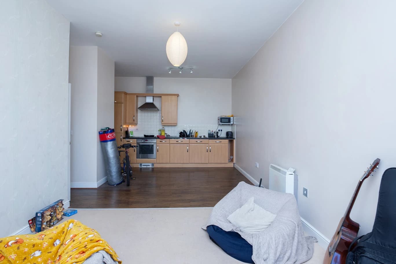 property photo 6 of 19