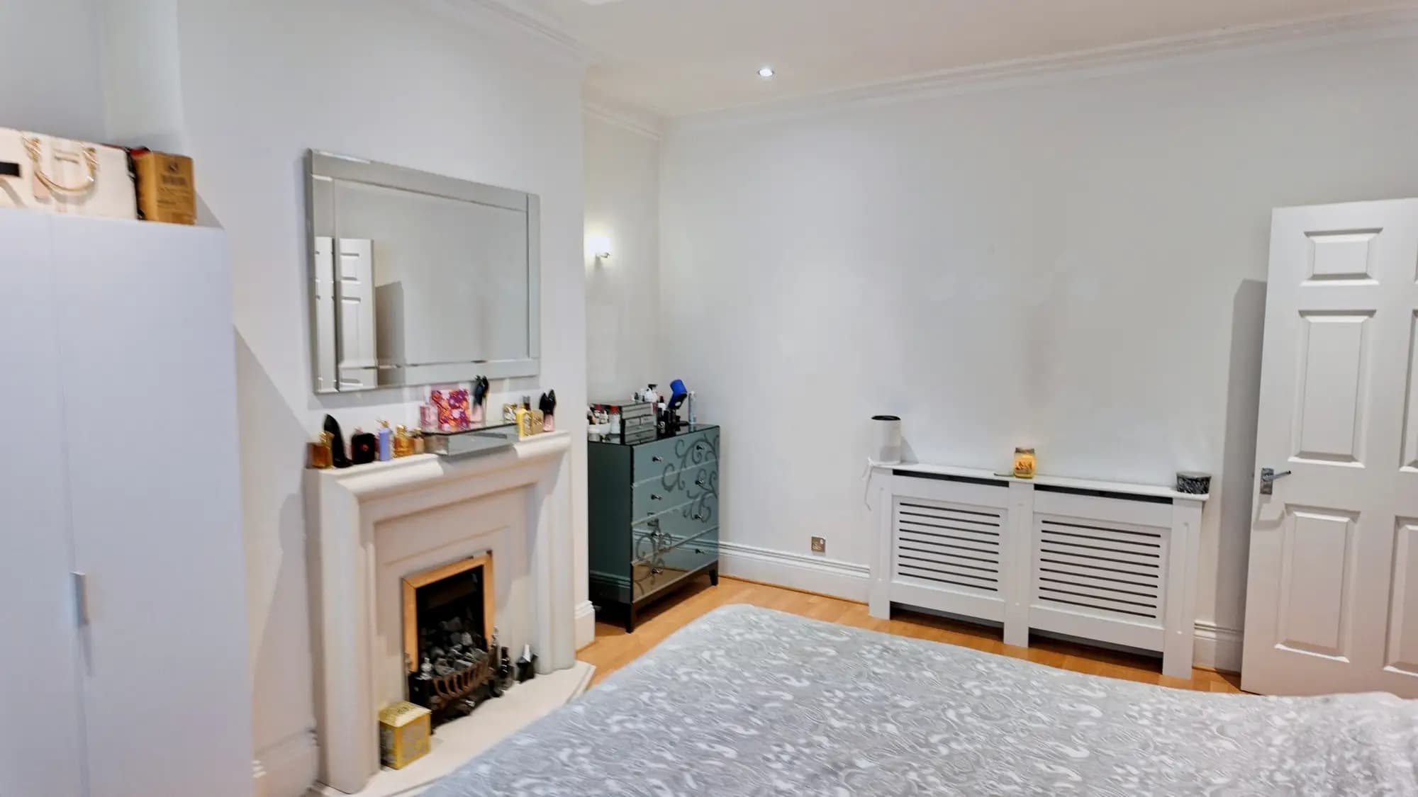 property photo 20 of 26