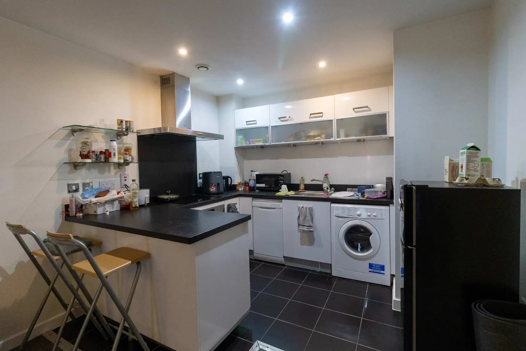 property photo 8 of 13