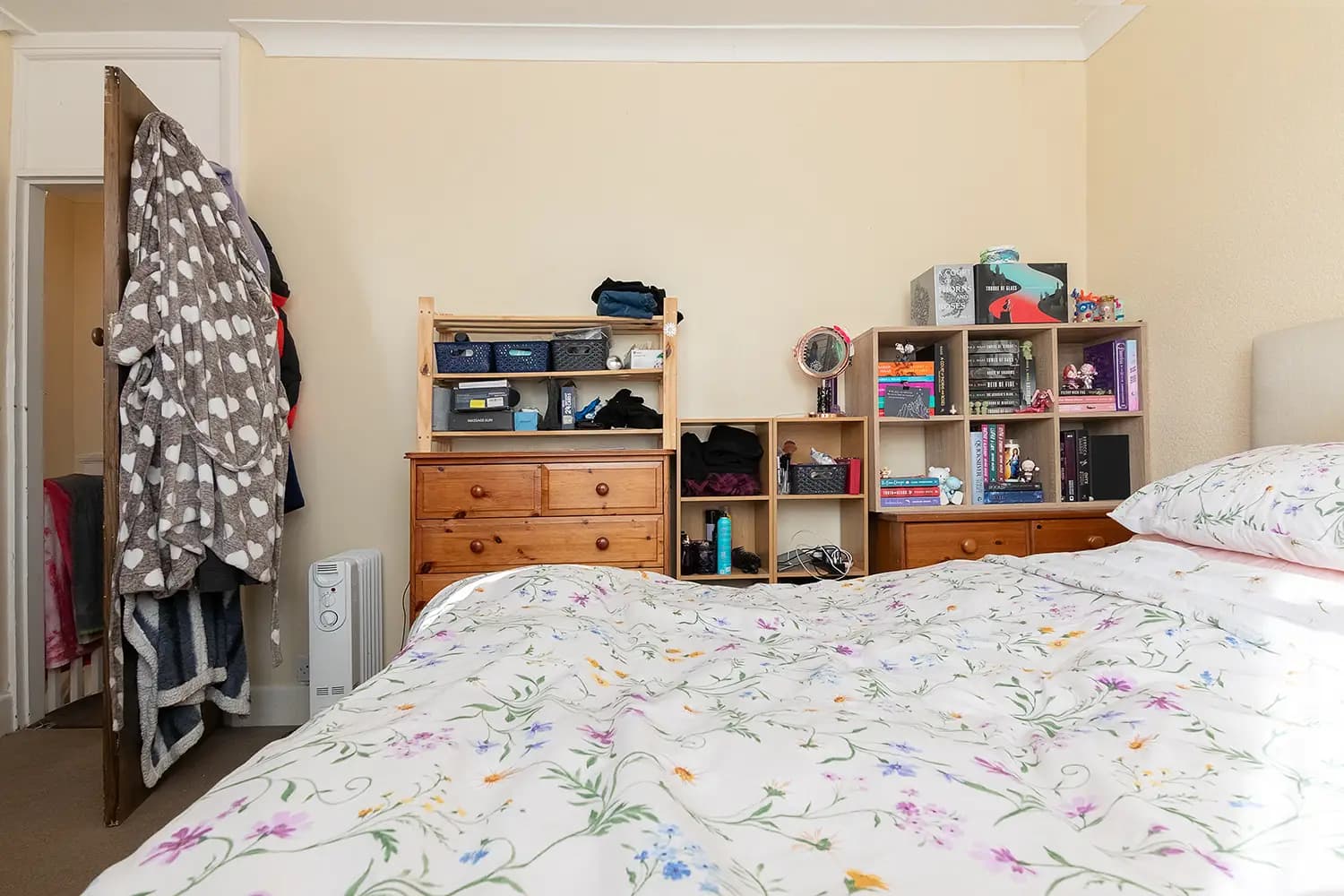 property photo 13 of 17