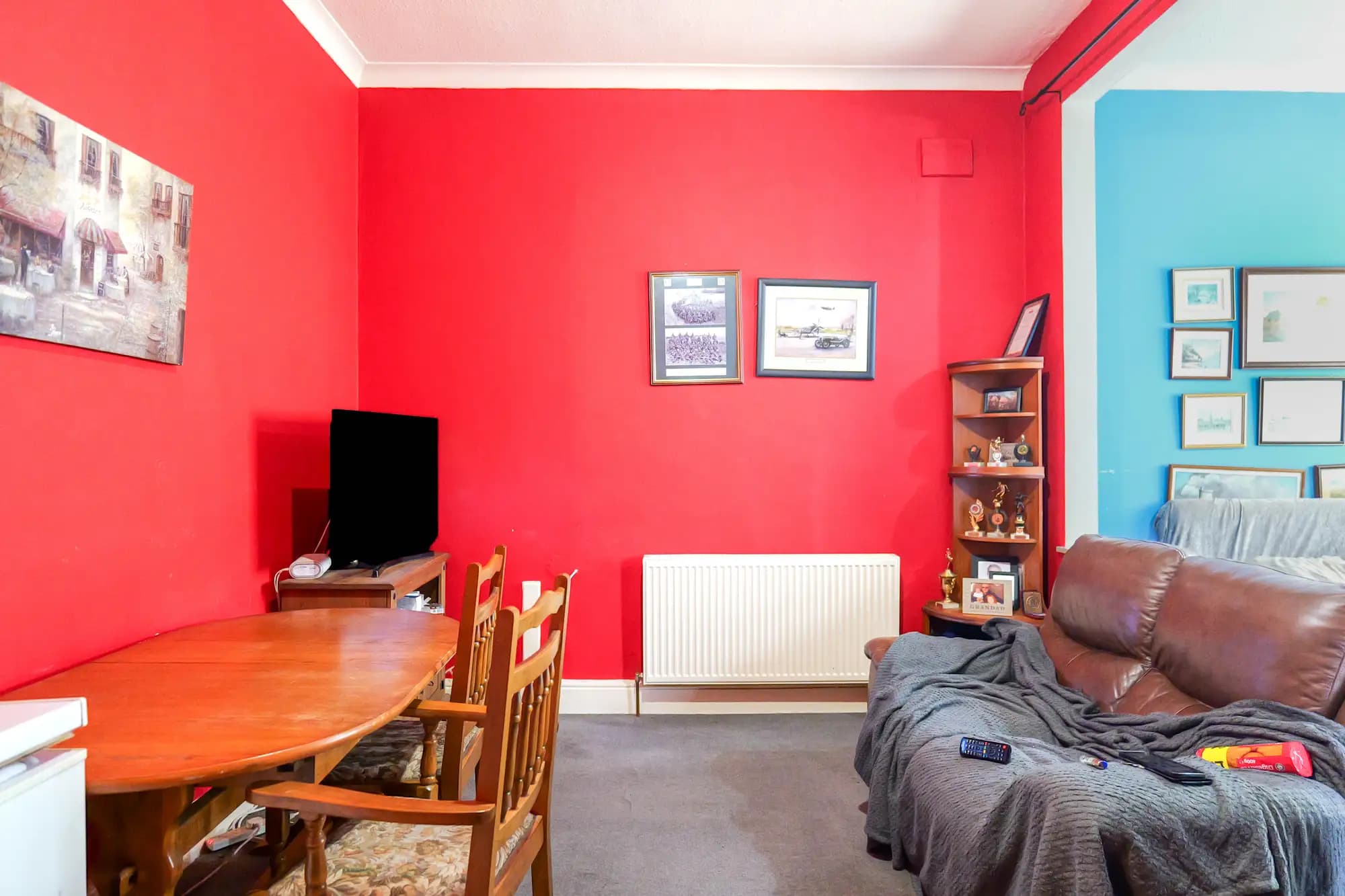property photo 10 of 54