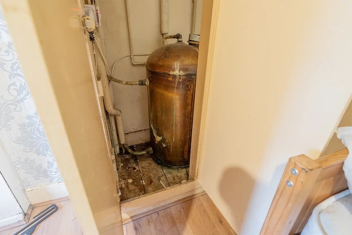property photo 15 of 16