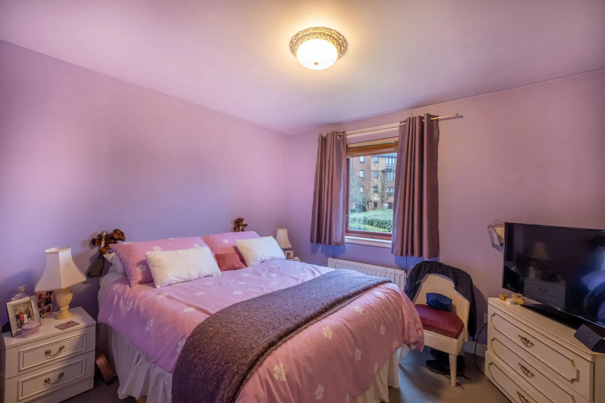 property photo 18 of 34