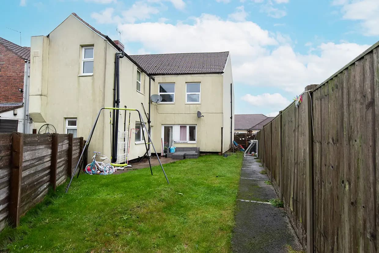 property photo 22 of 24