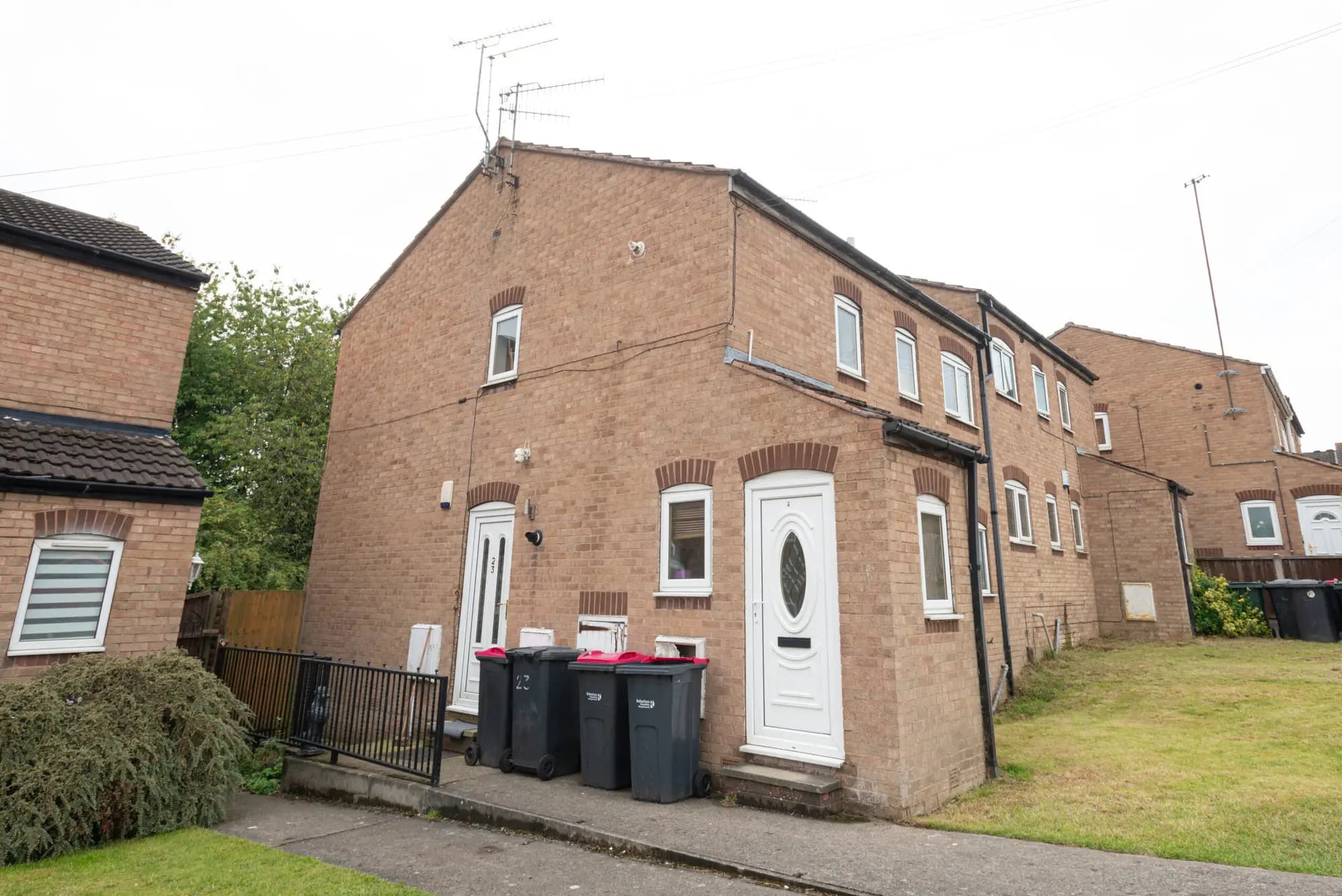 property photo 20 of 23