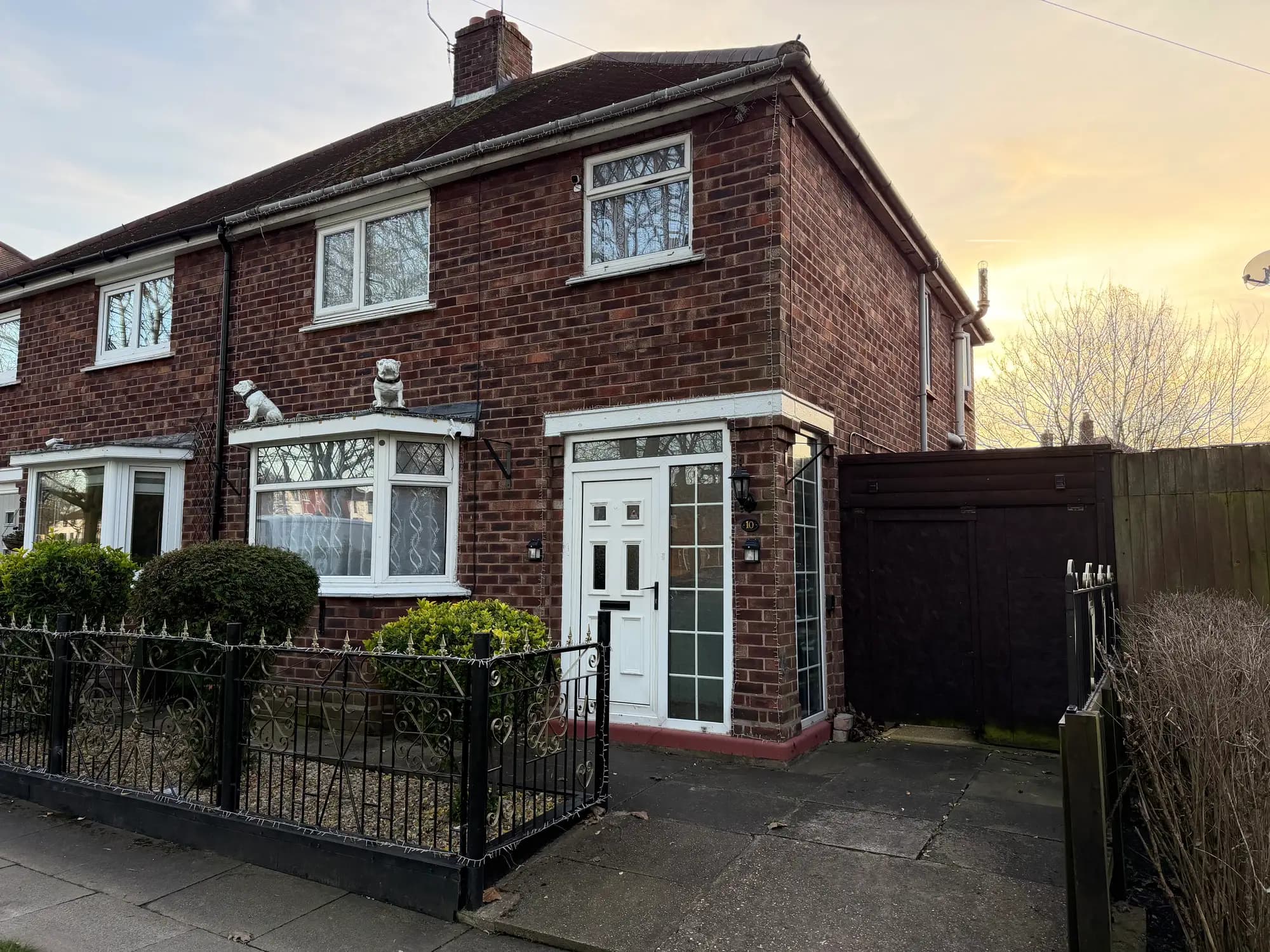 property photo 1 of 19