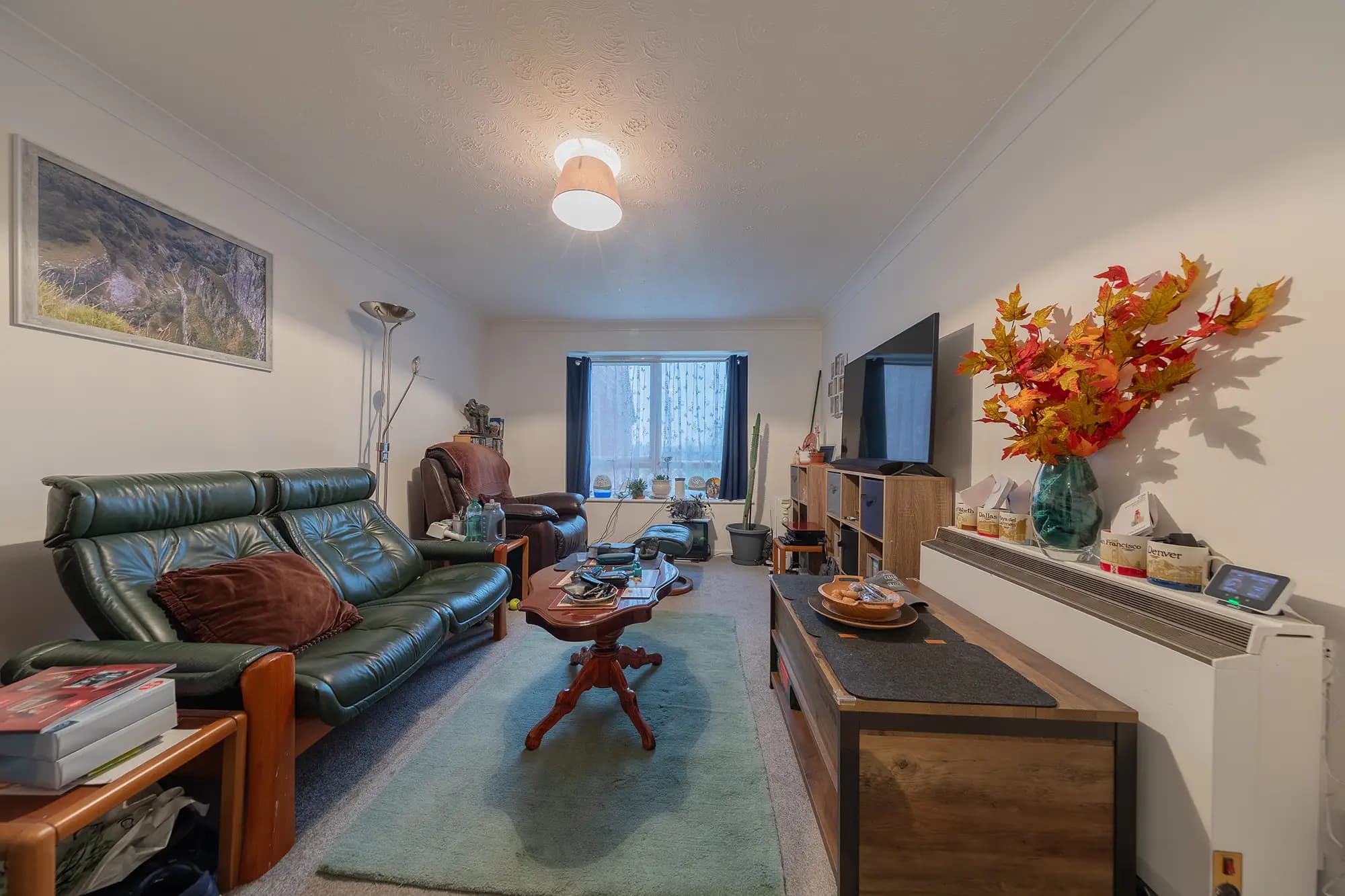 property photo 3 of 17