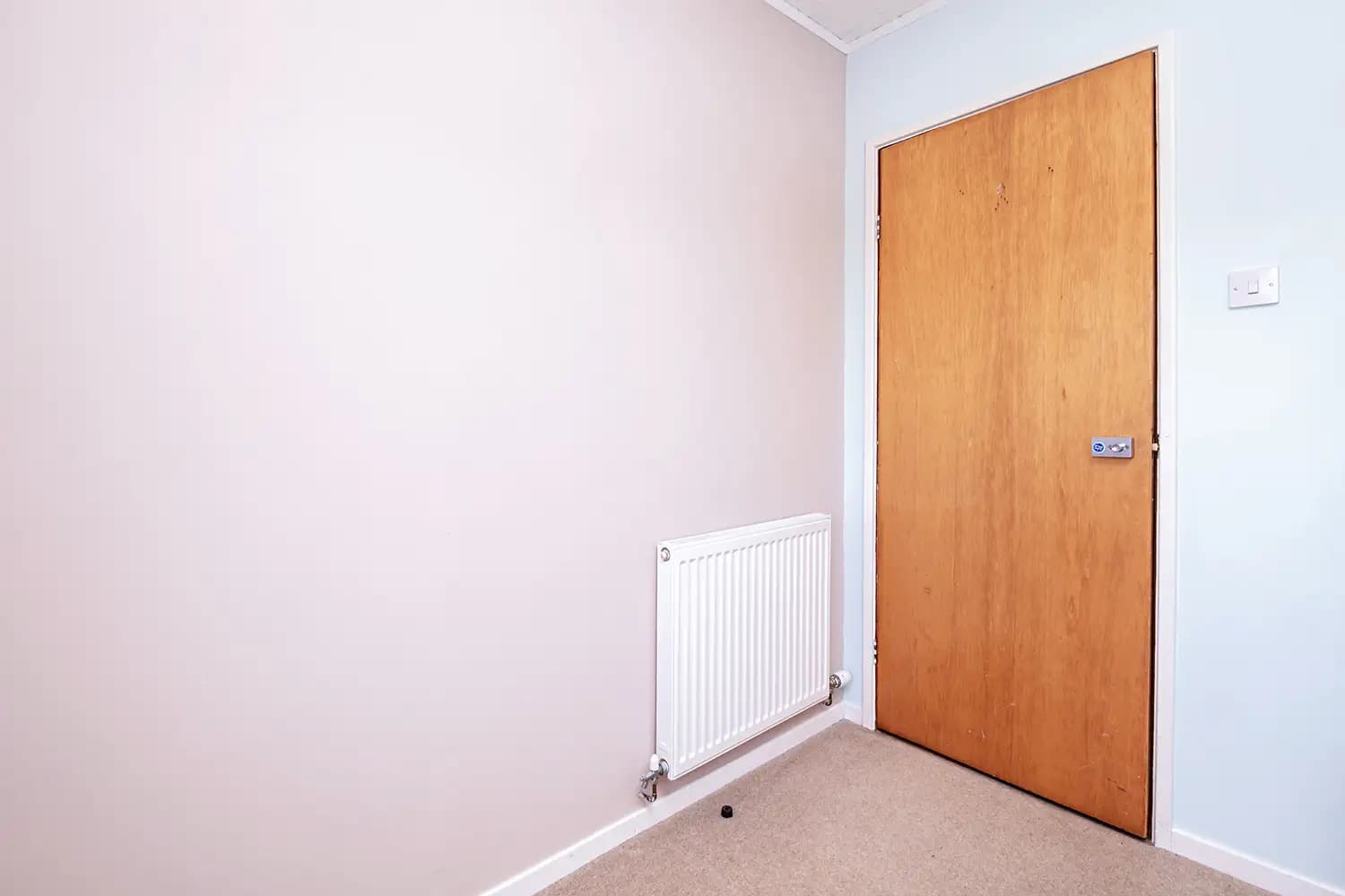 property photo 13 of 19