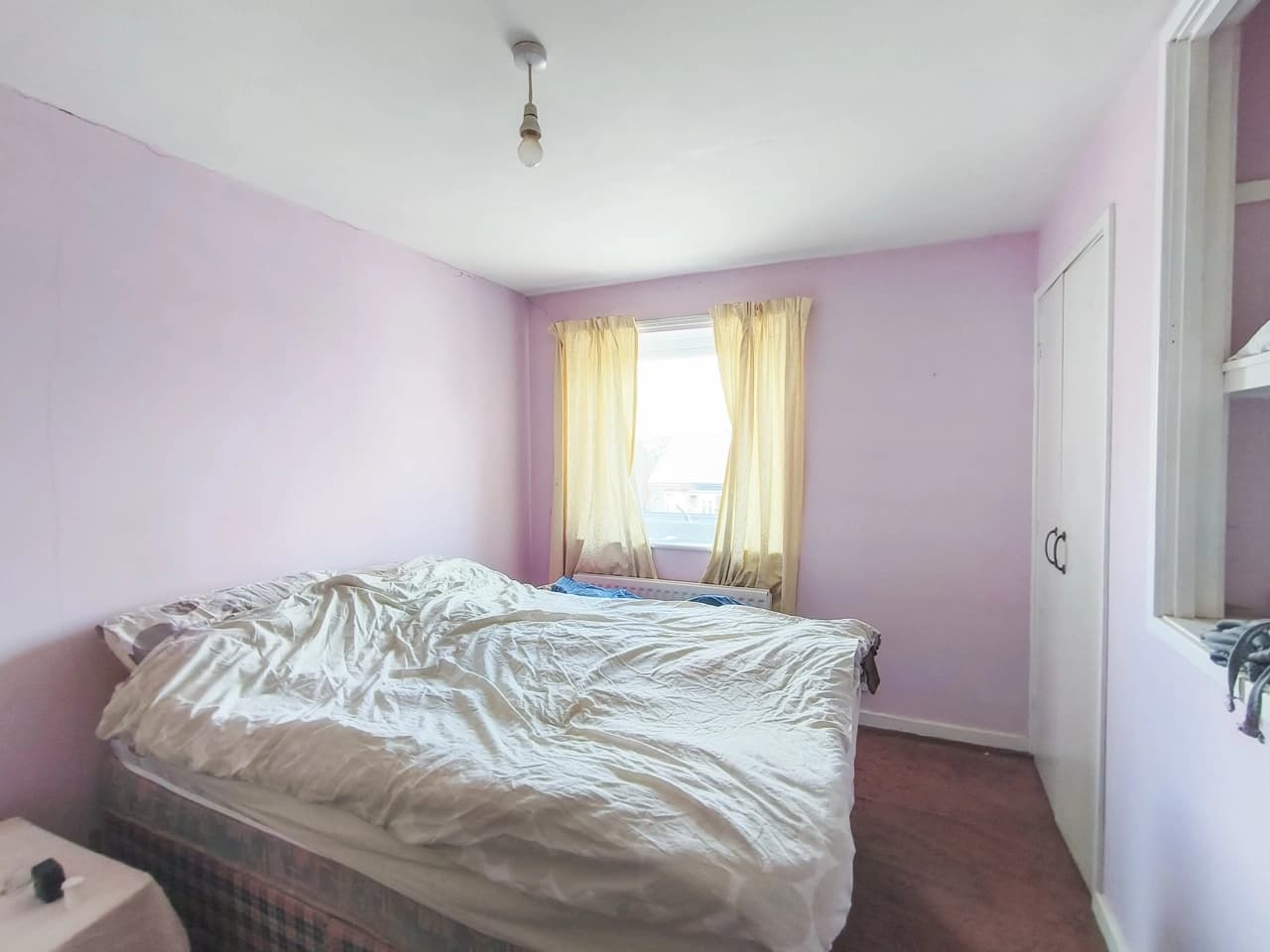 property photo 8 of 16