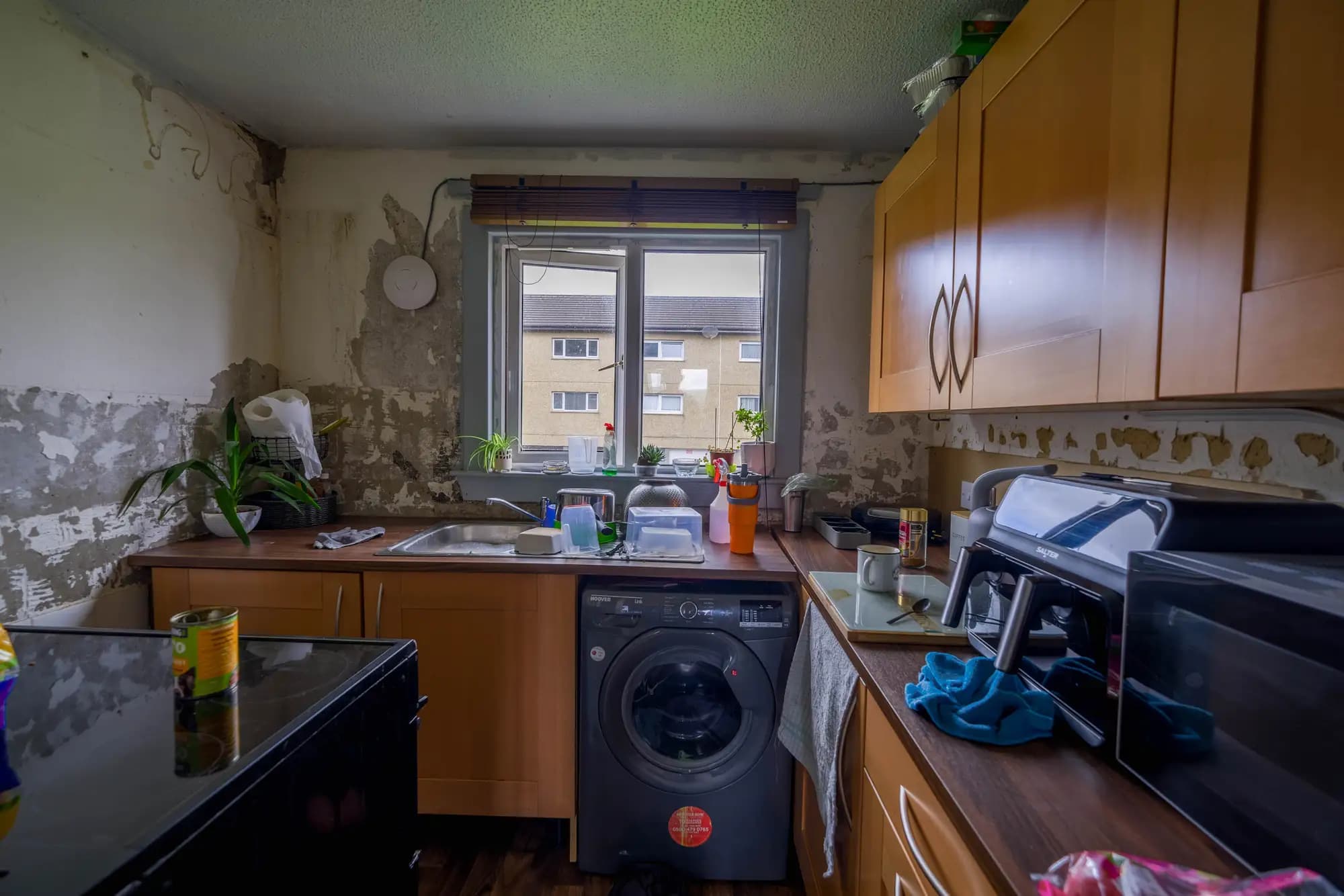 property photo 10 of 32