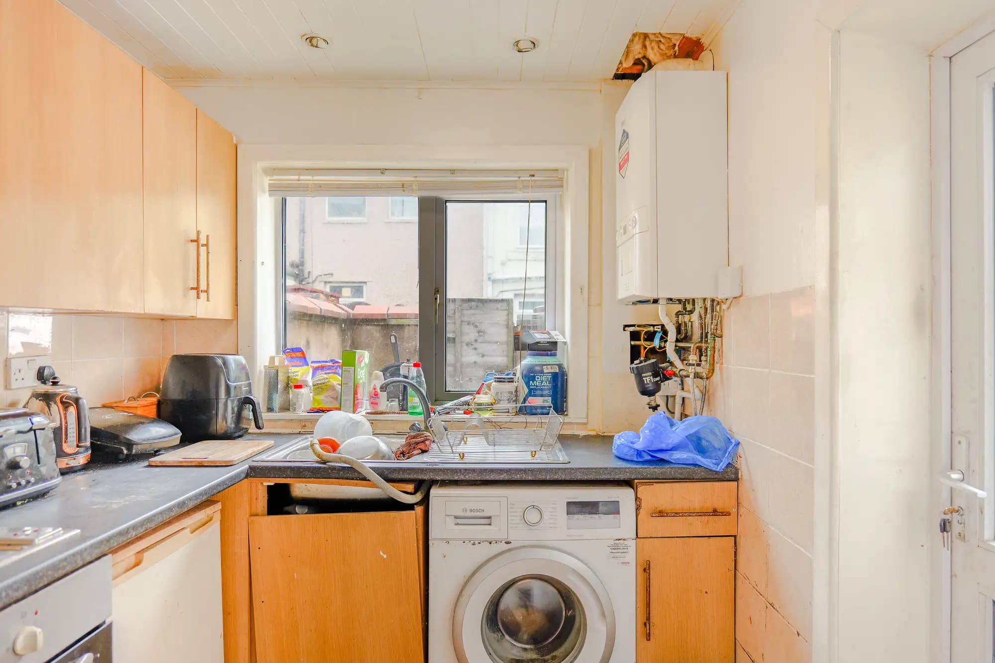 property photo 5 of 17