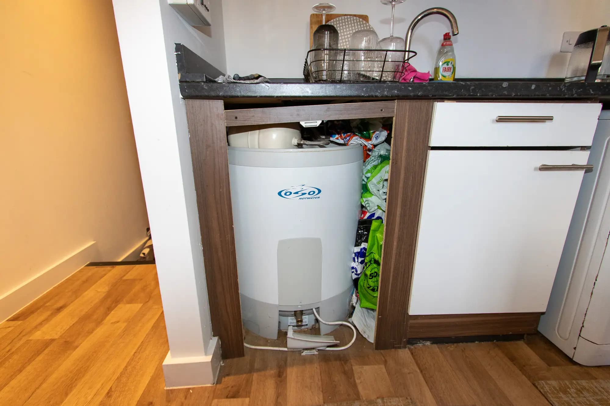 property photo 10 of 11
