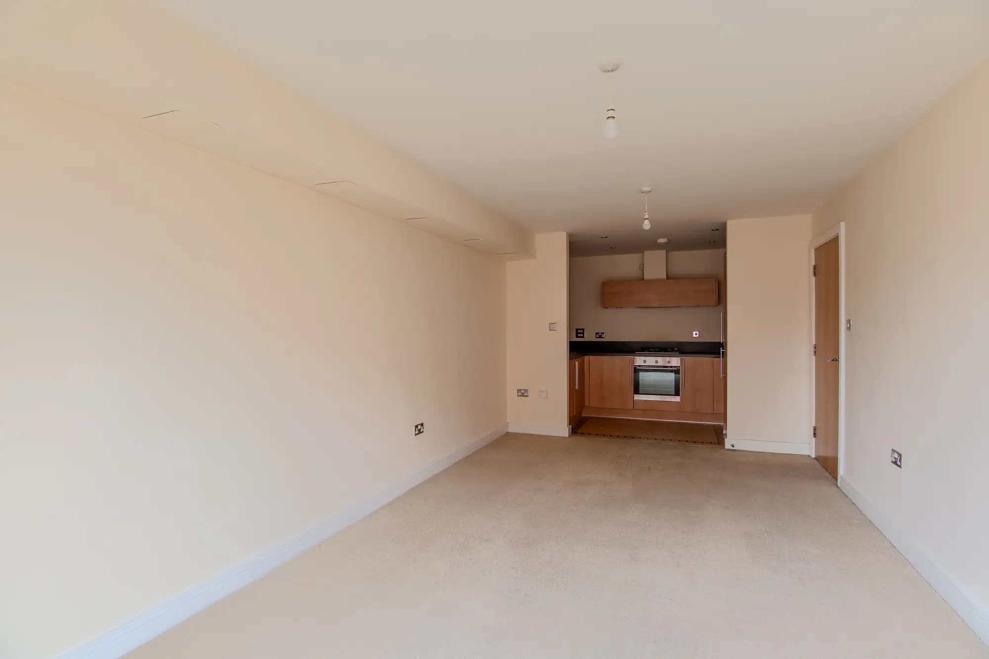 property photo 4 of 20