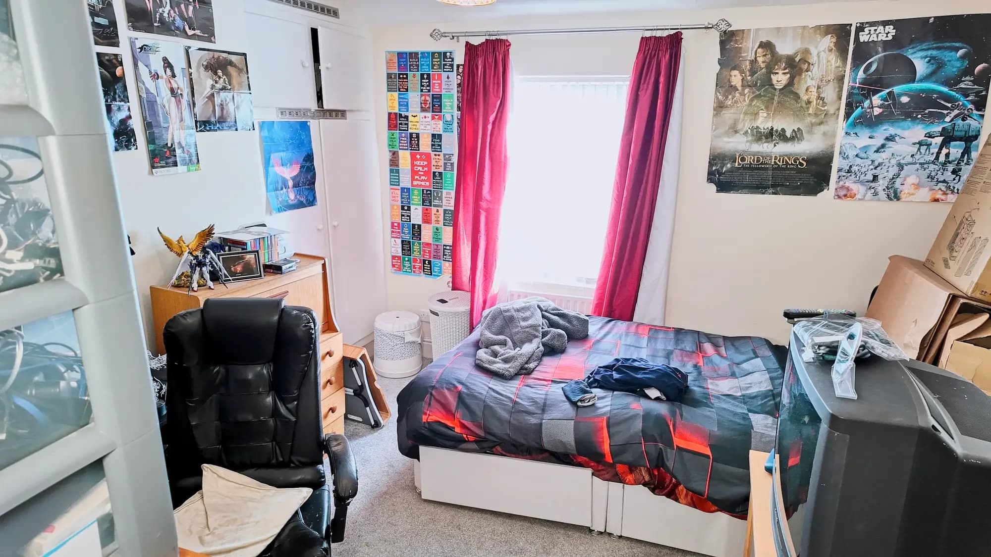property photo 12 of 17