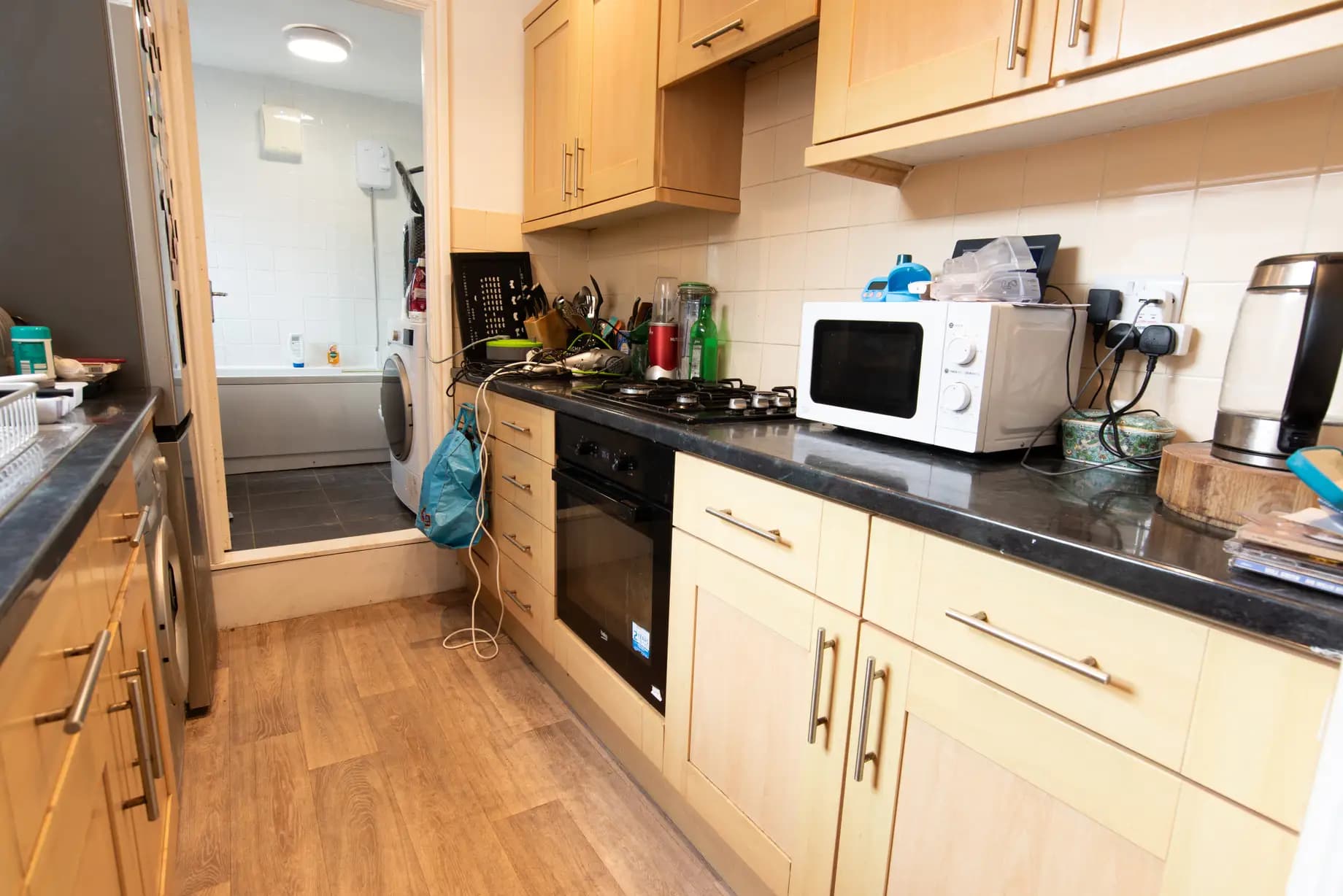 property photo 6 of 17