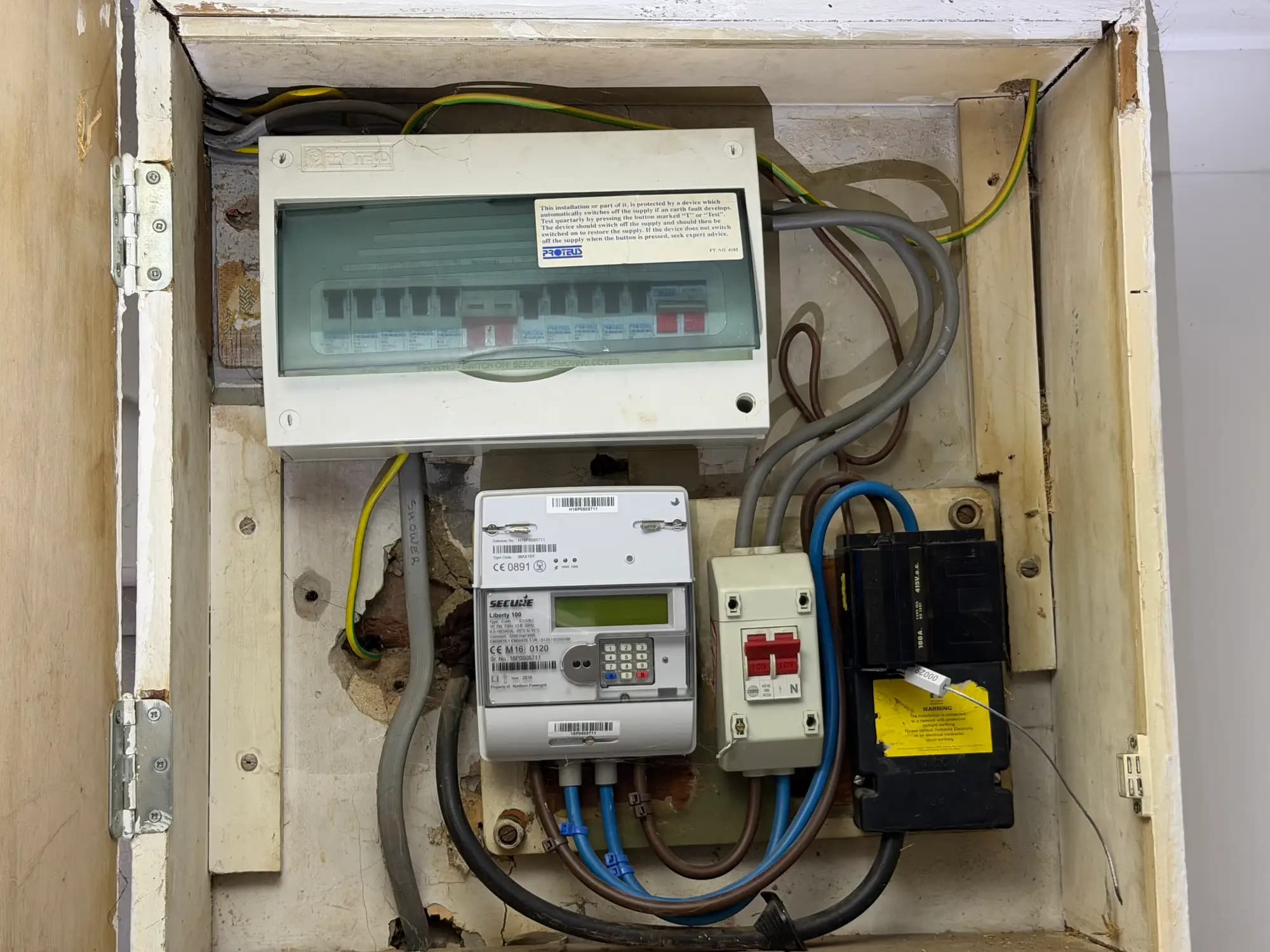 property photo 19 of 27