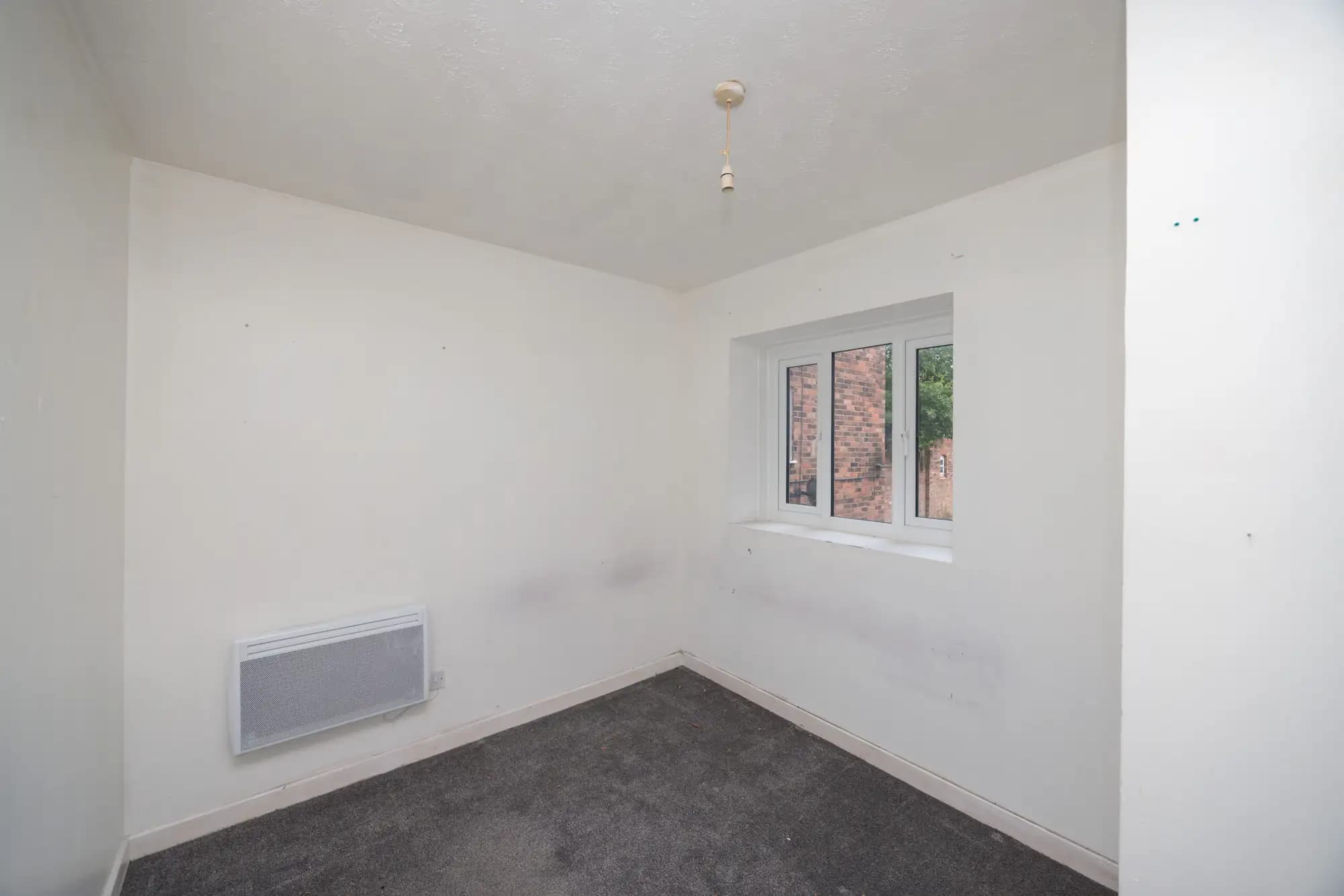 property photo 13 of 50