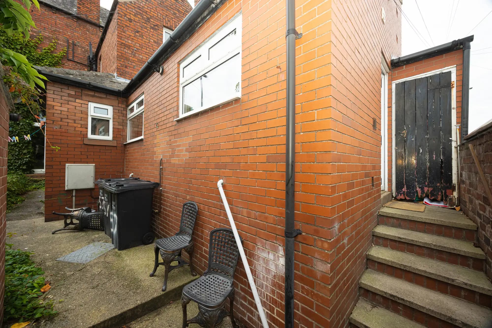 property photo 18 of 21