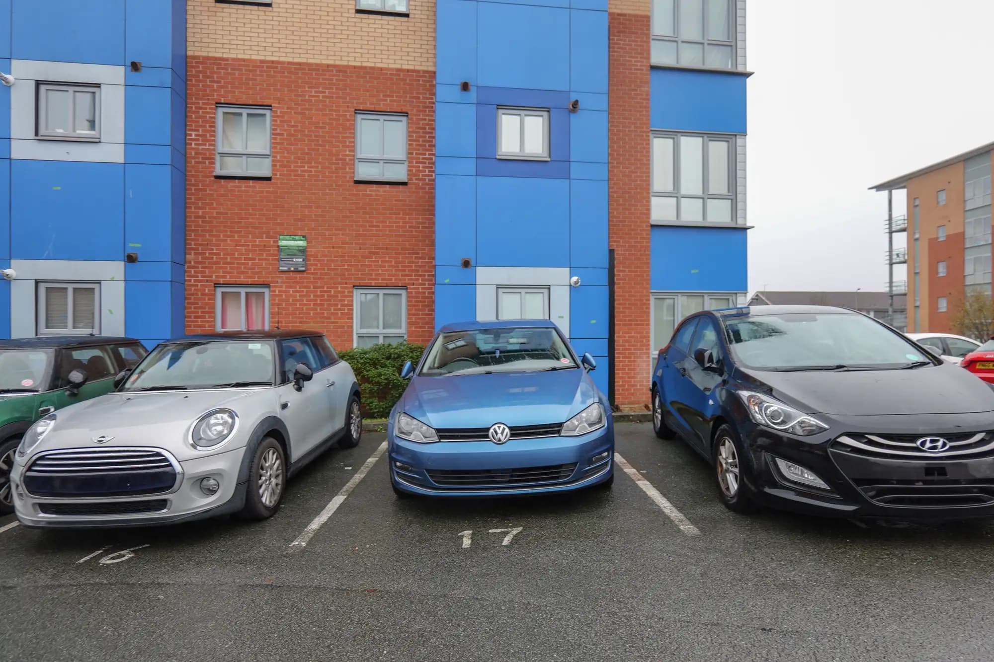 property photo 12 of 14