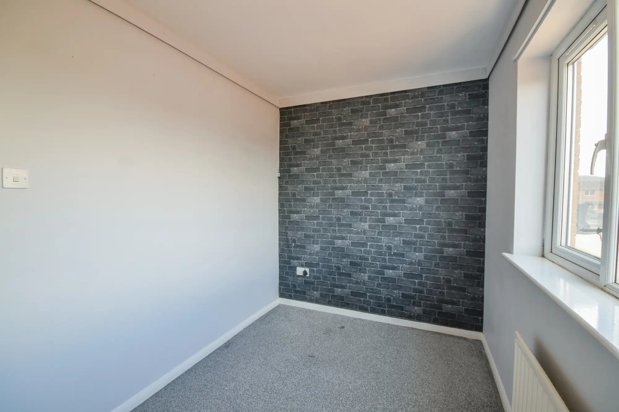 property photo 15 of 21
