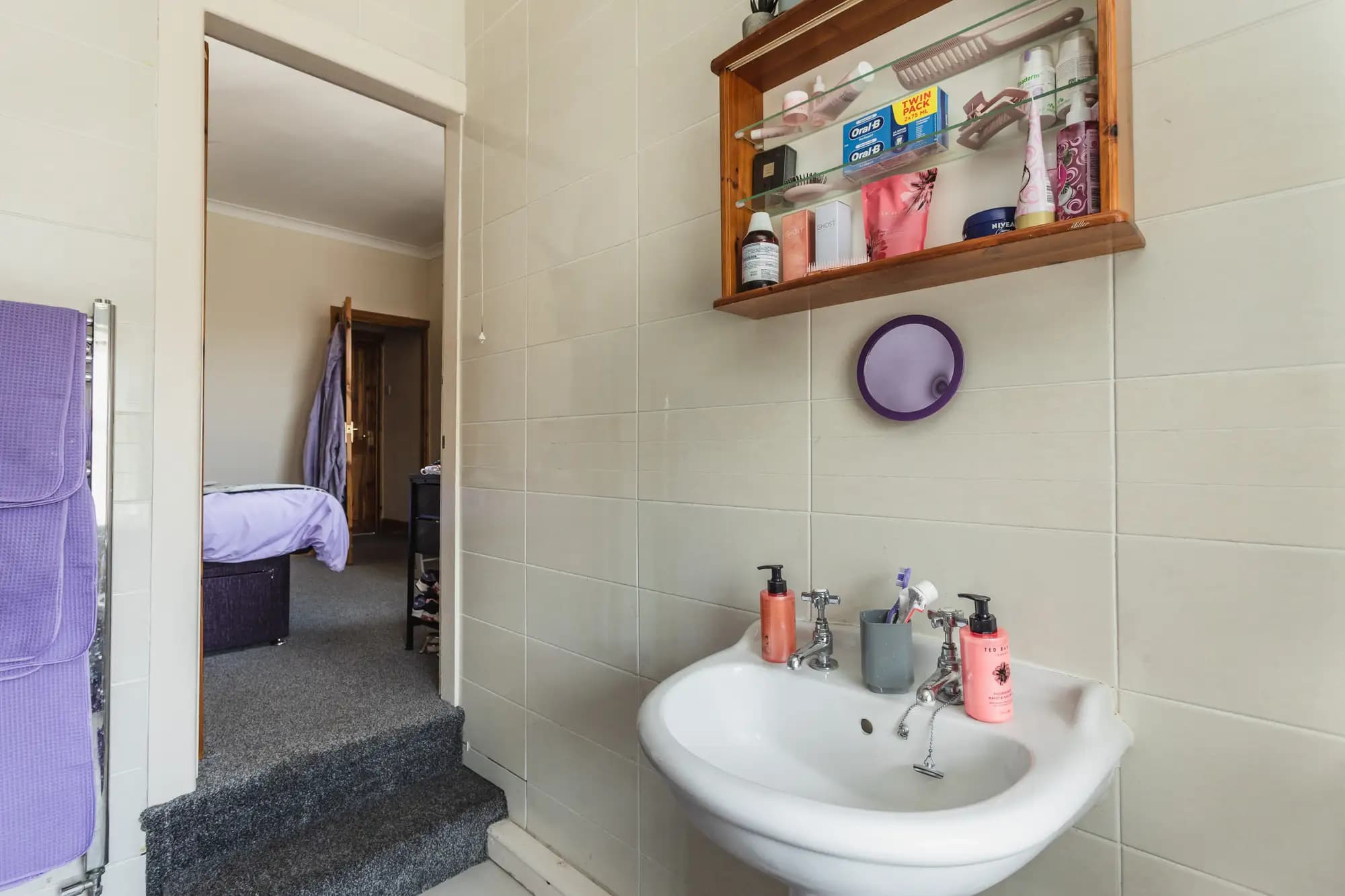 property photo 11 of 30