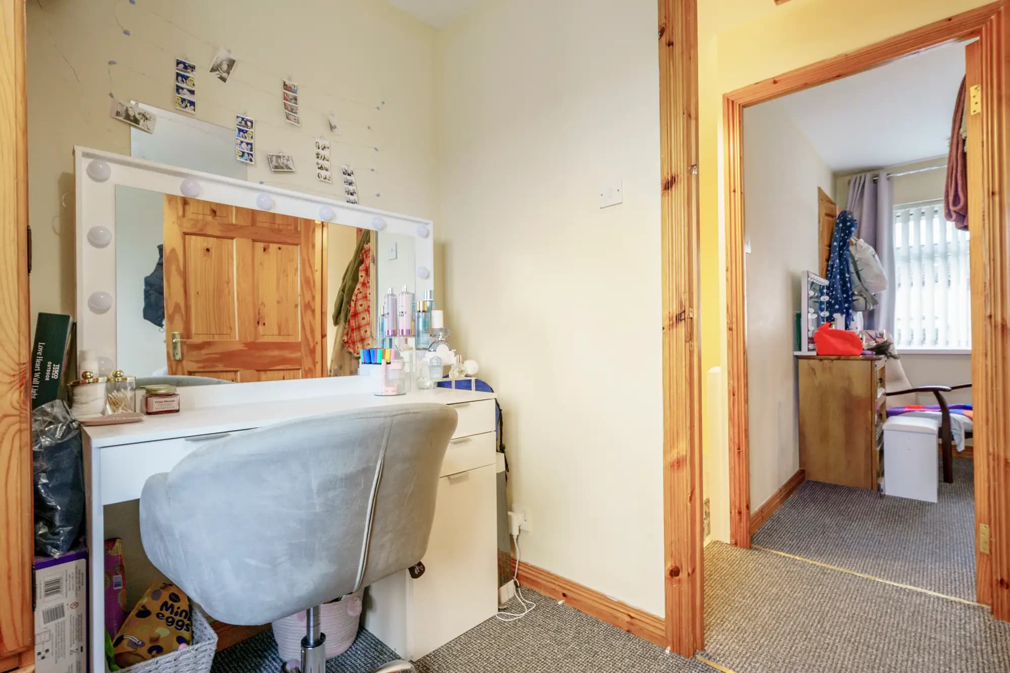 property photo 20 of 32