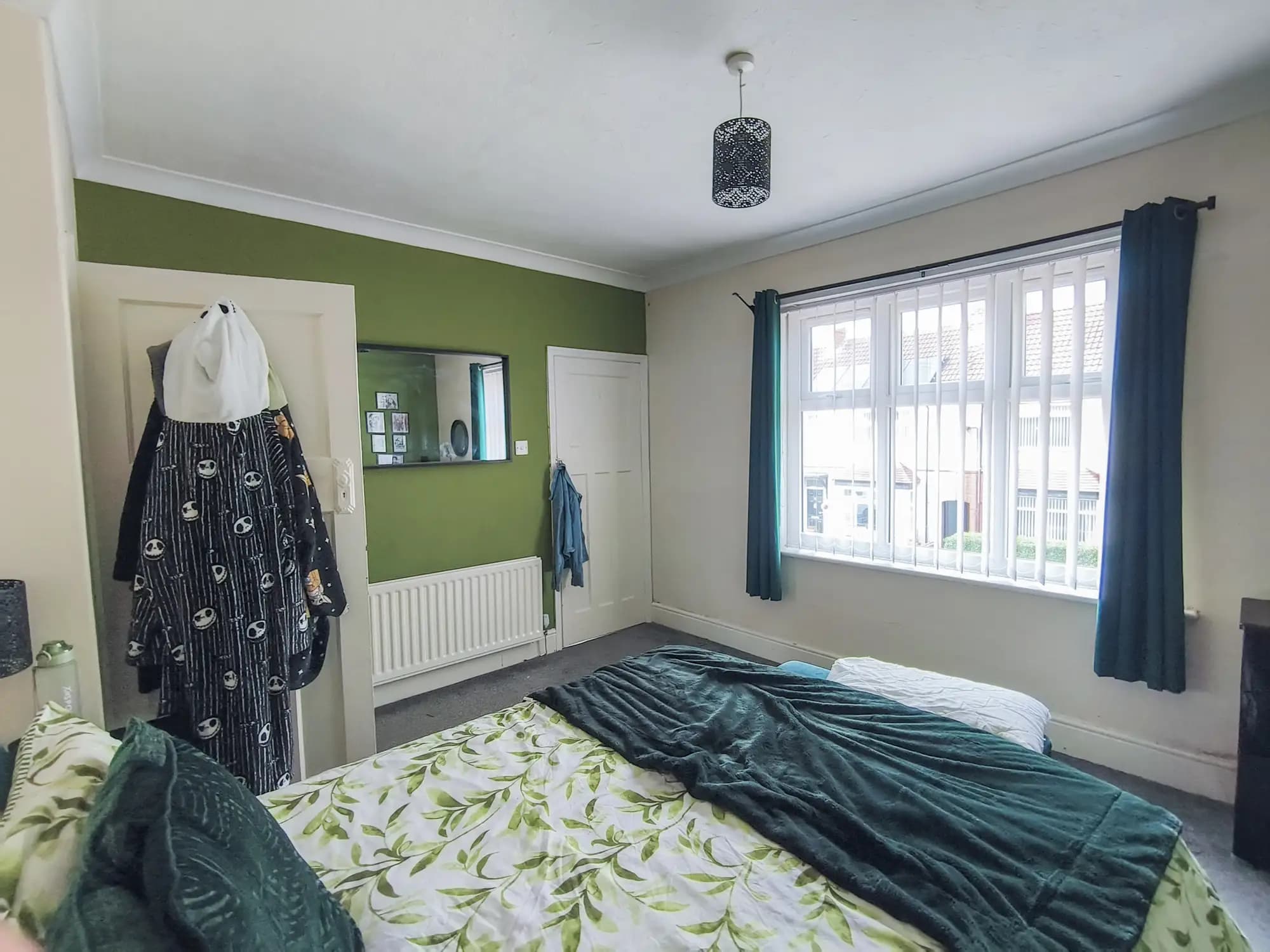 property photo 10 of 16