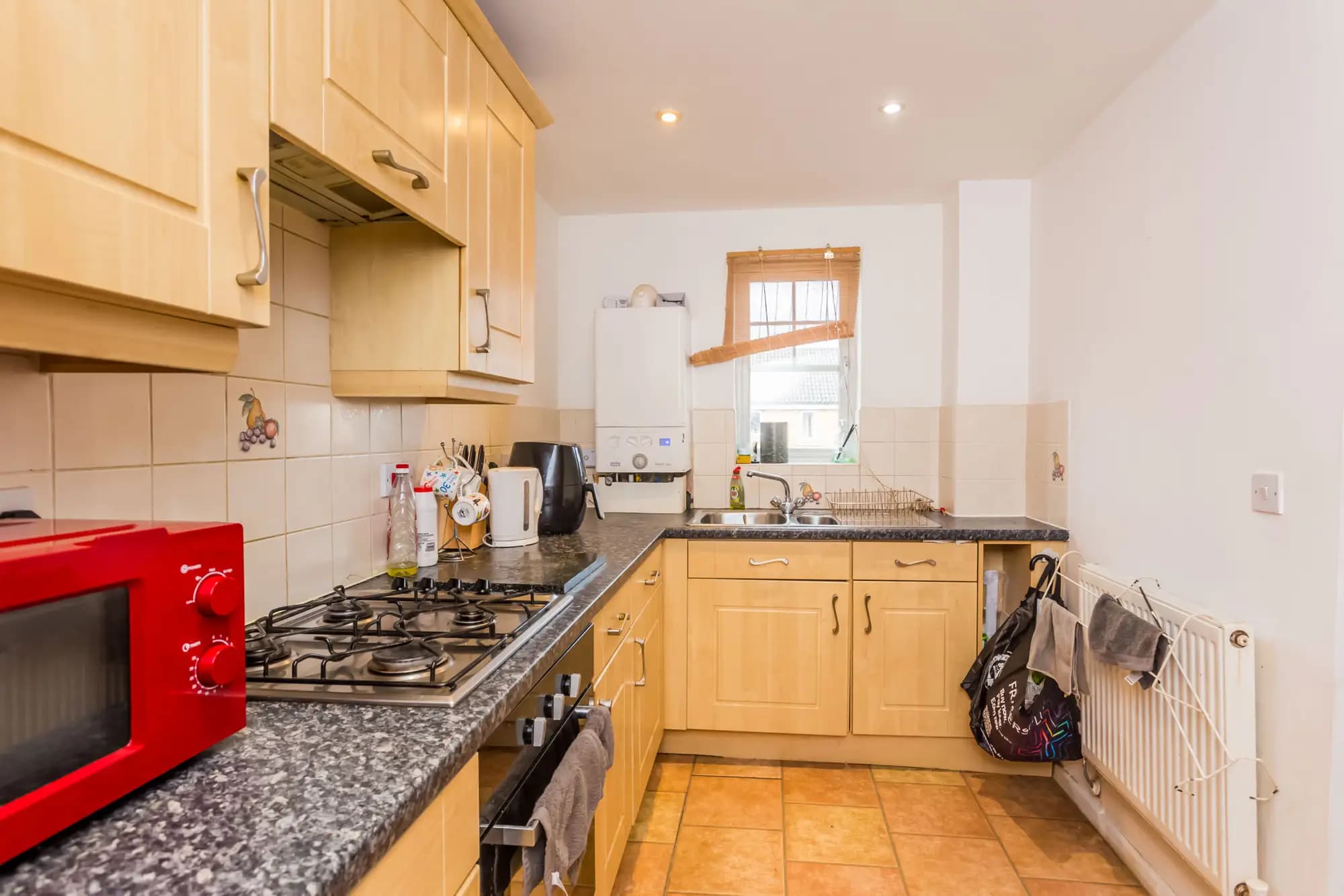 property photo 6 of 13