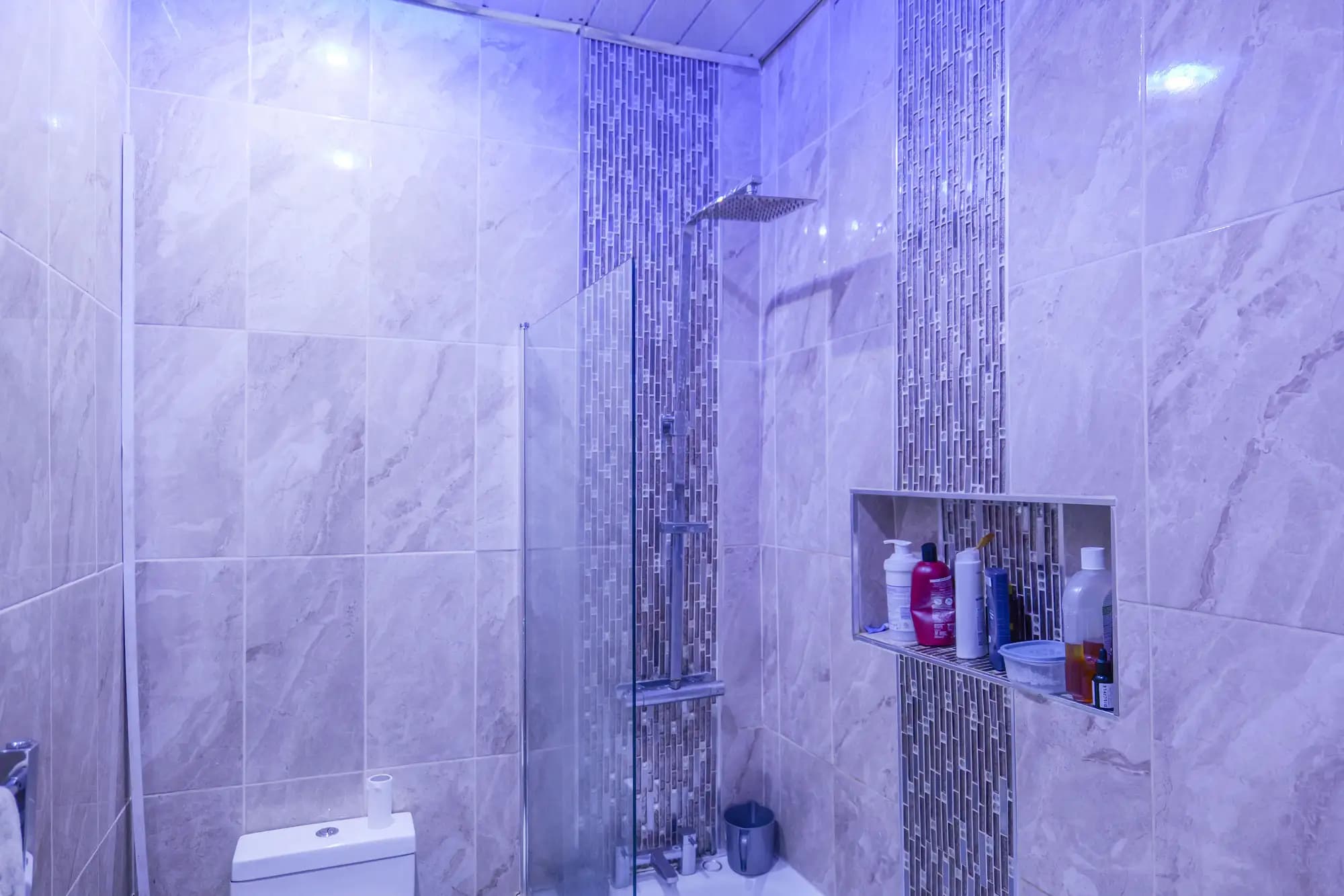 property photo 8 of 20