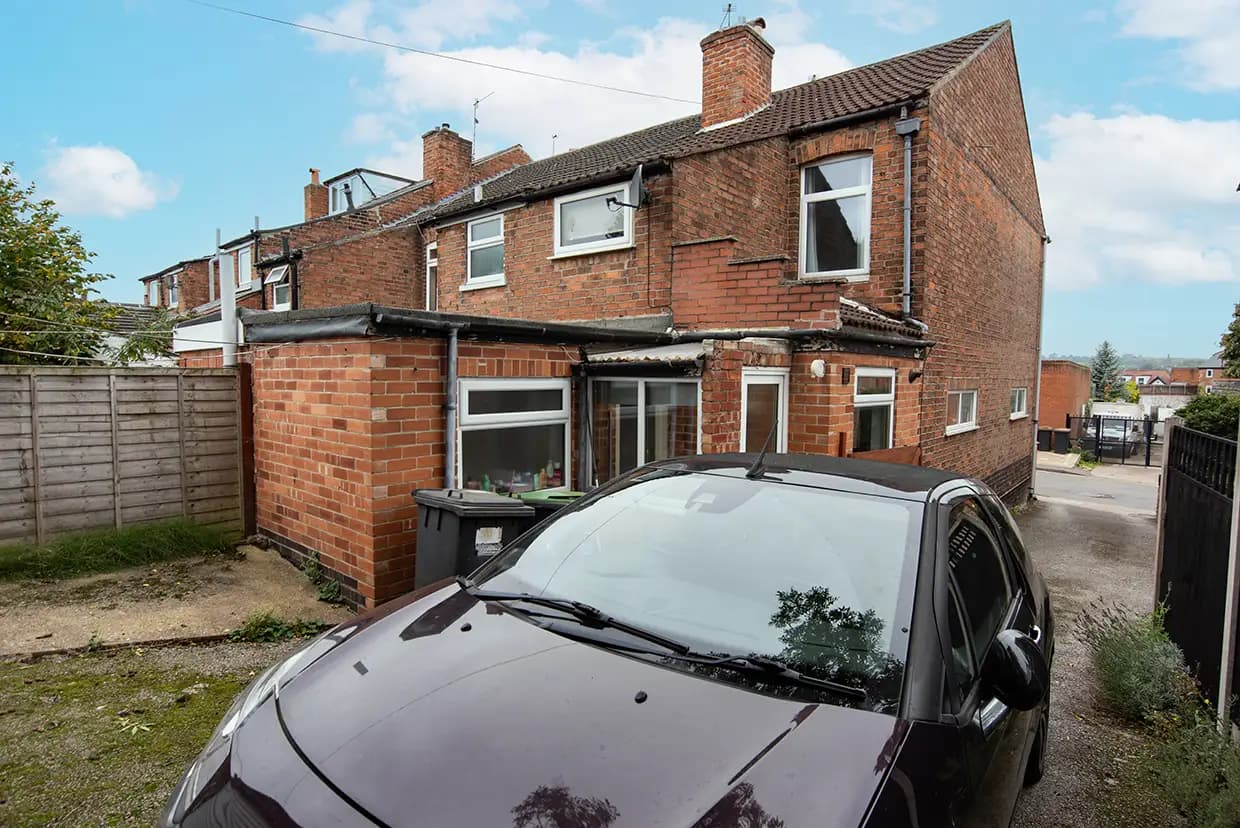 property photo 23 of 25