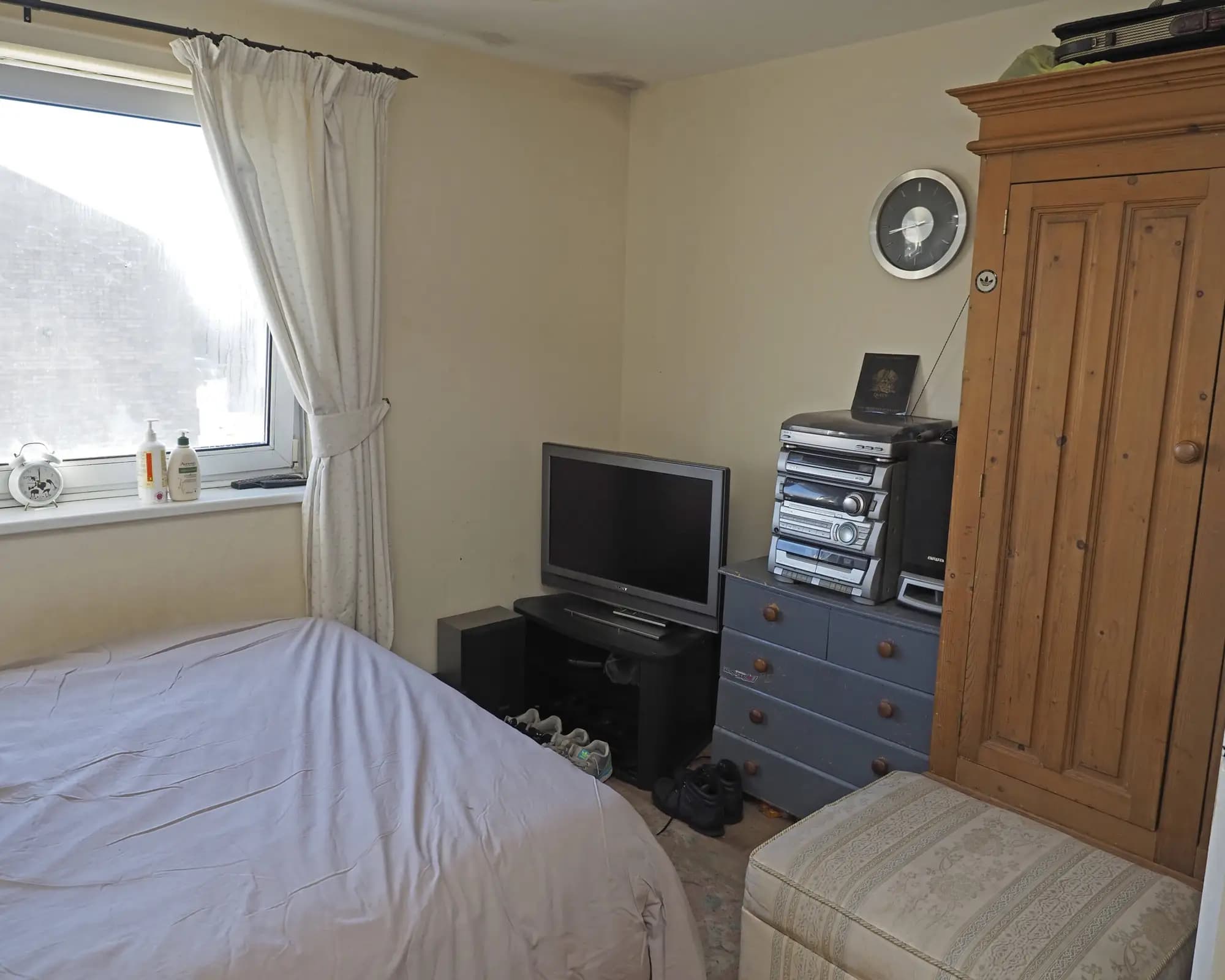 property photo 13 of 17