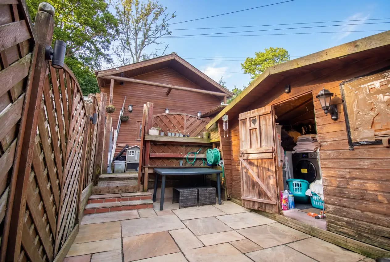 property photo 32 of 35