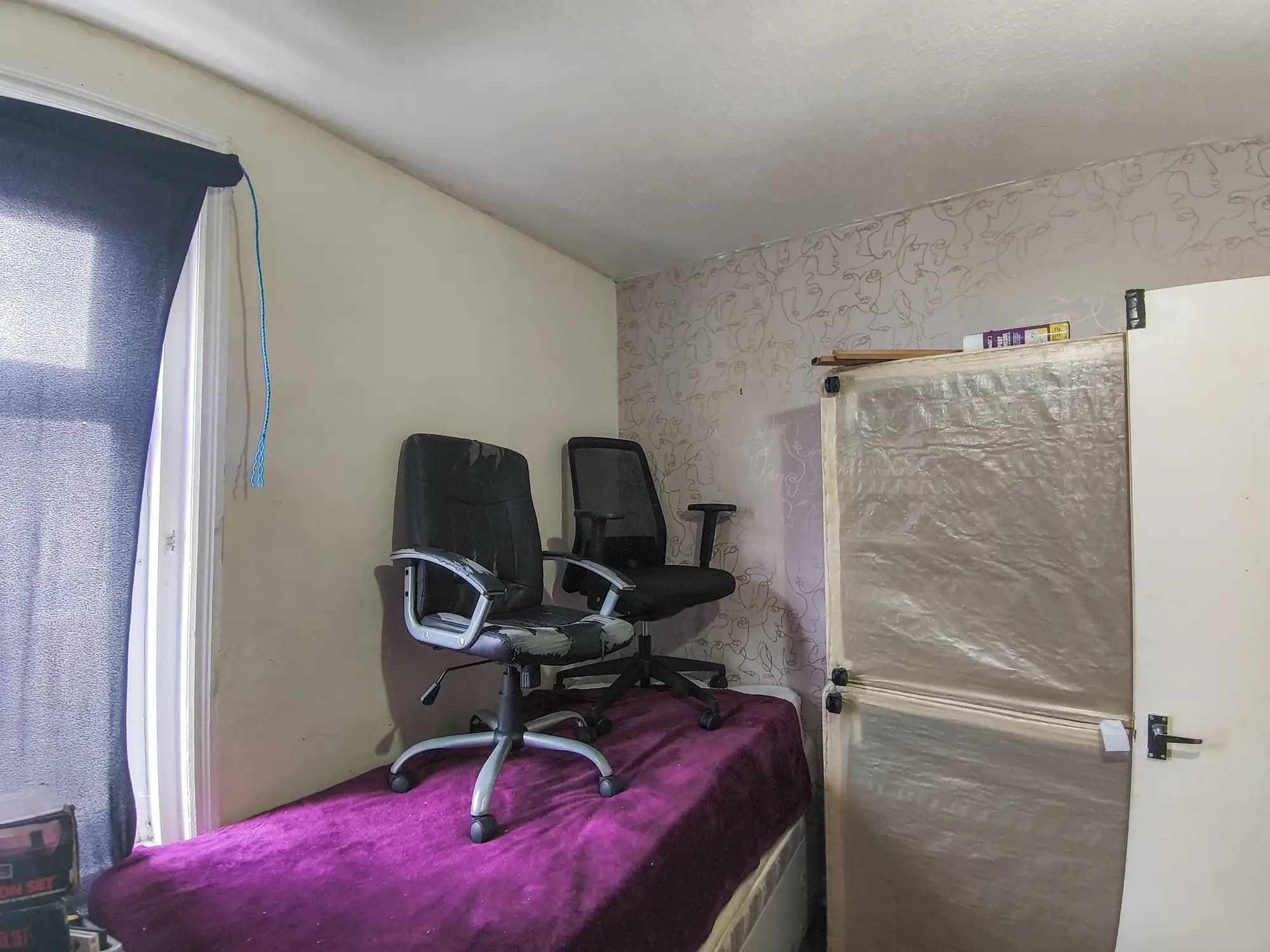 property photo 14 of 18