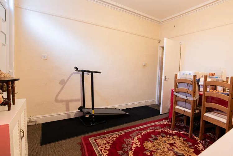 property photo 16 of 21