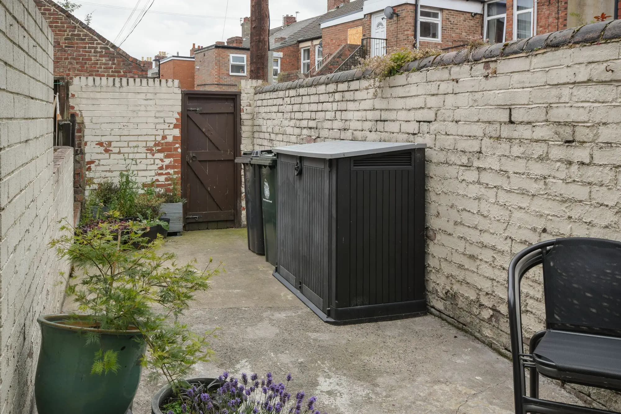 property photo 16 of 17