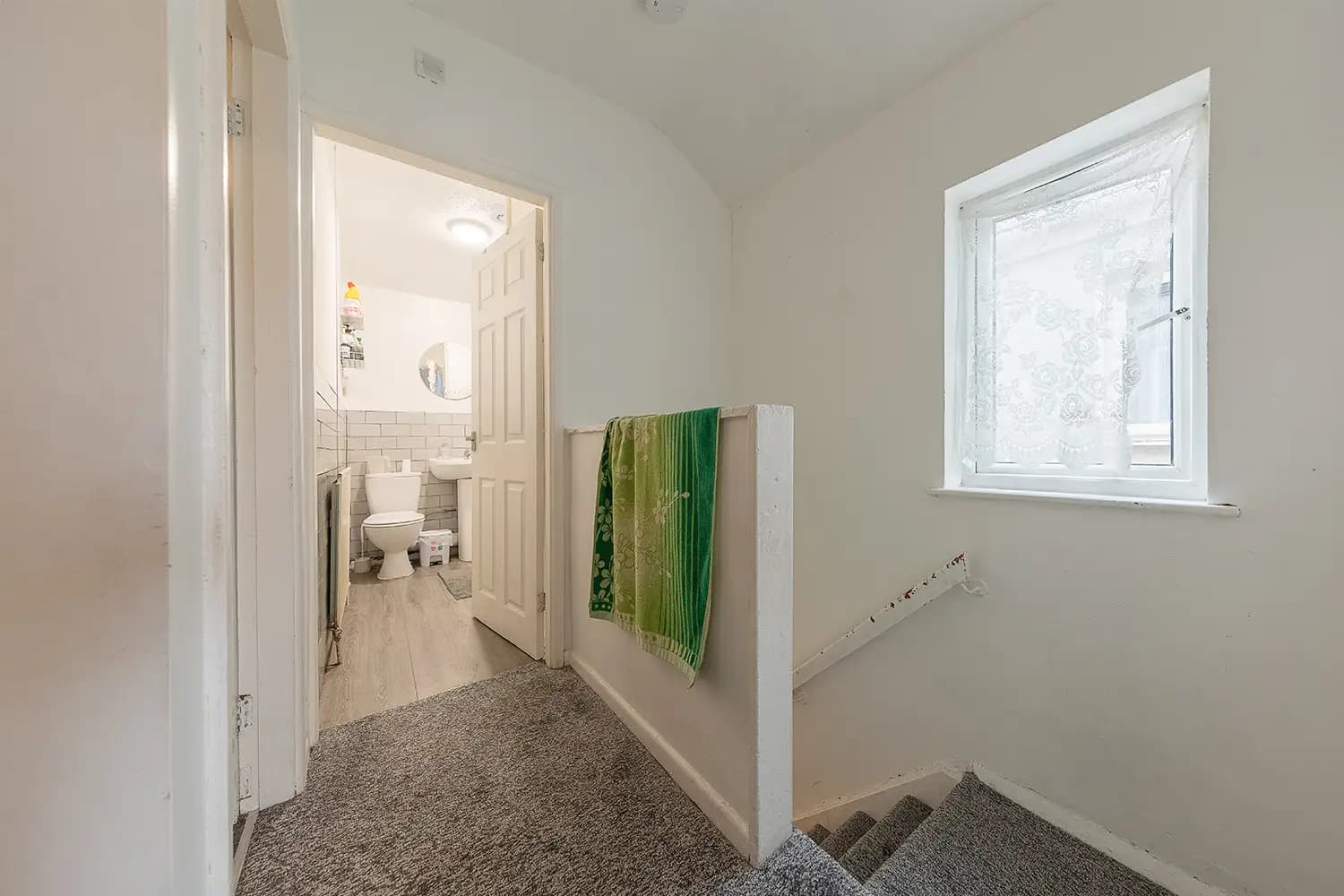 property photo 11 of 30