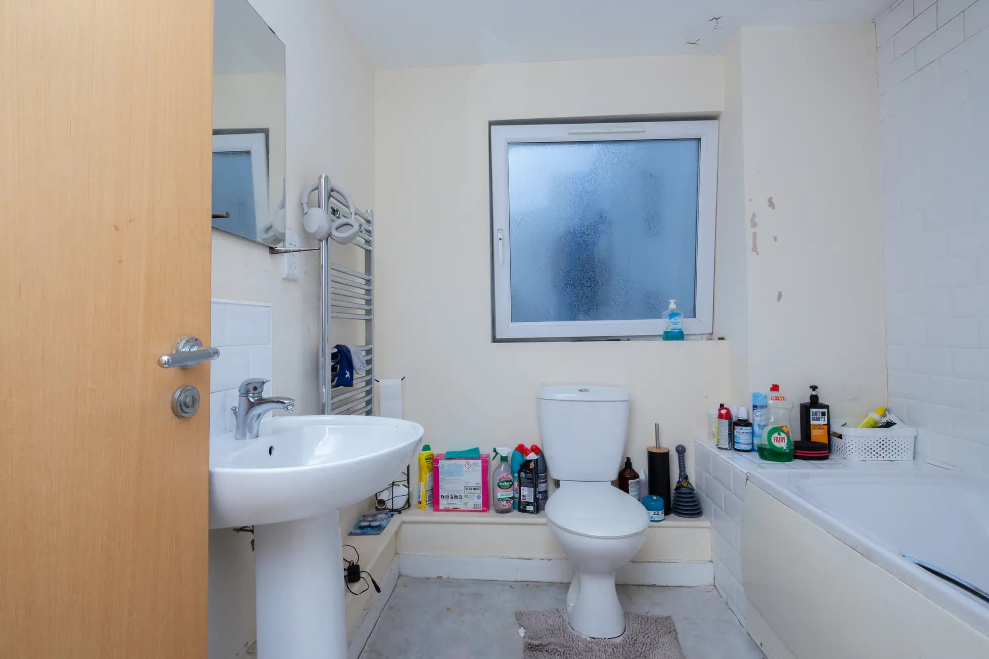 property photo 10 of 26