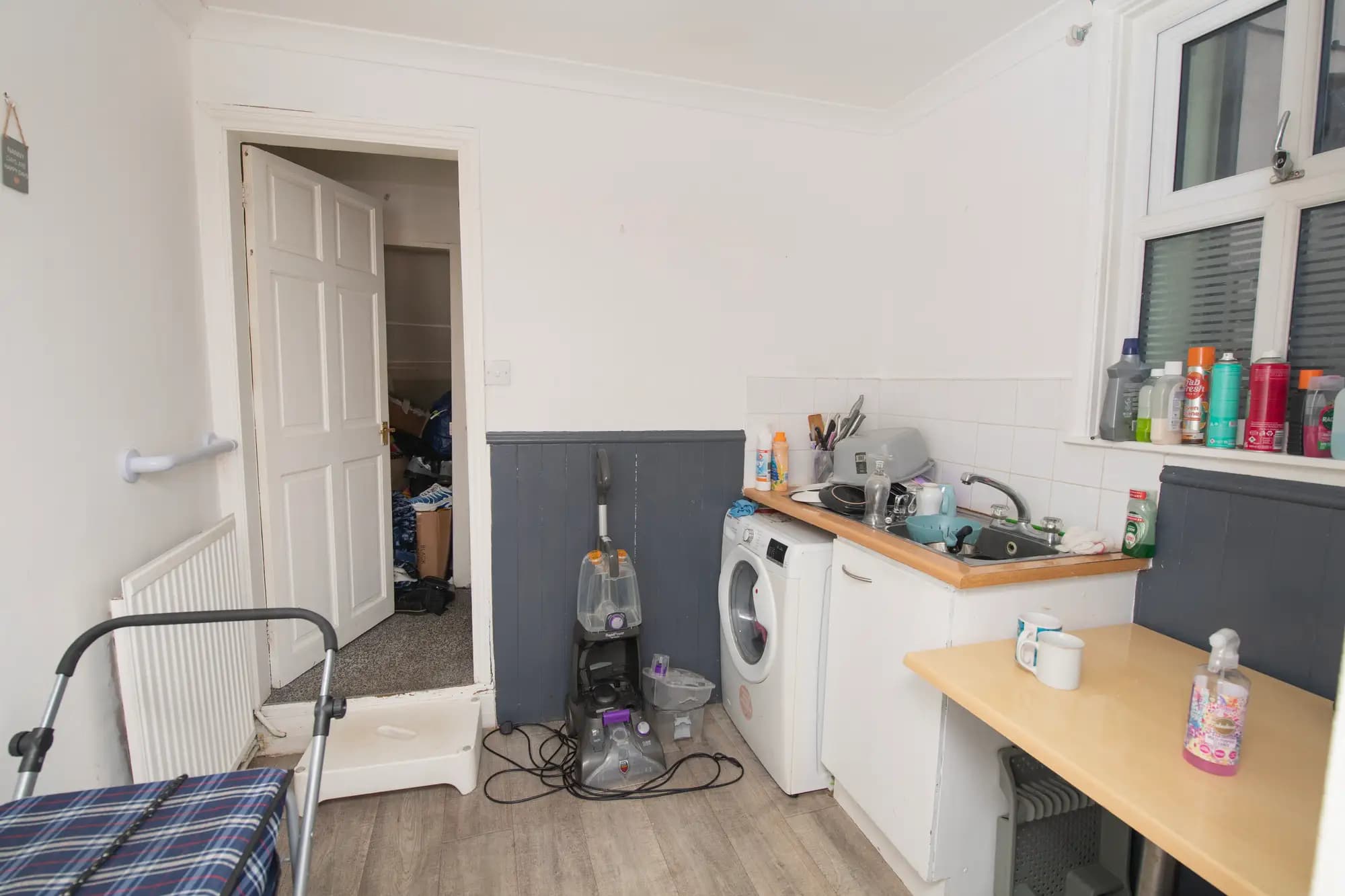 property photo 6 of 18