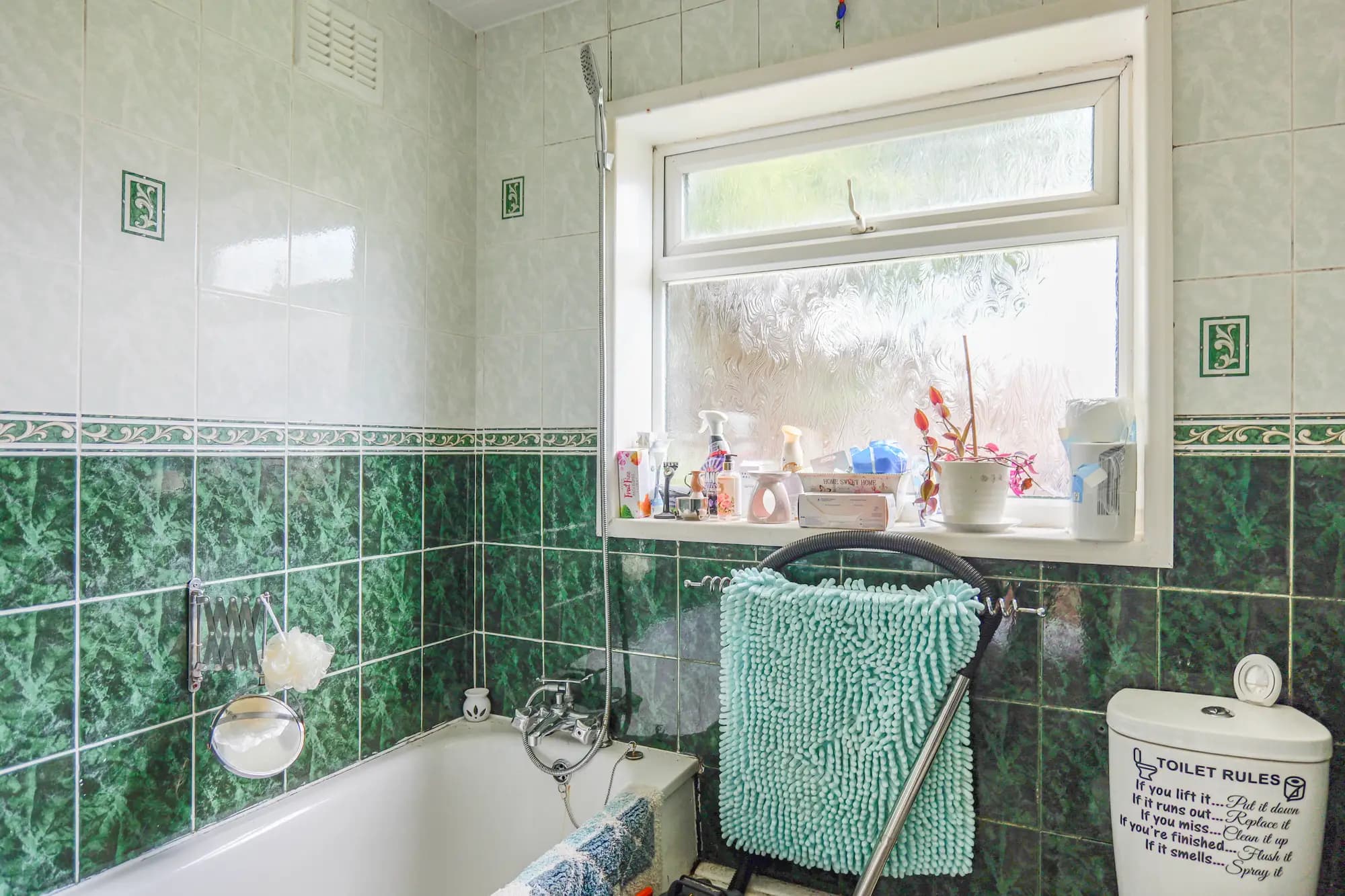 property photo 7 of 15