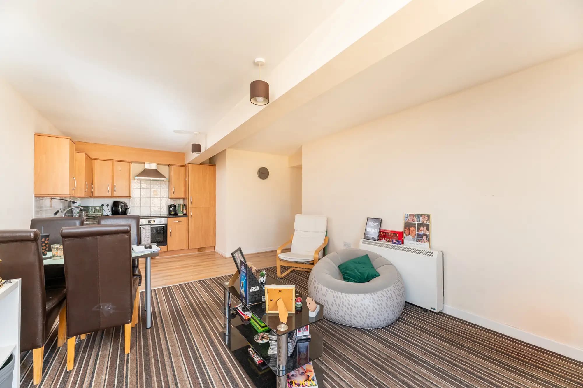 property photo 5 of 28