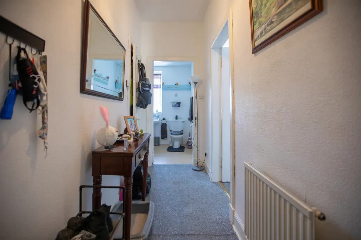 property photo 16 of 26